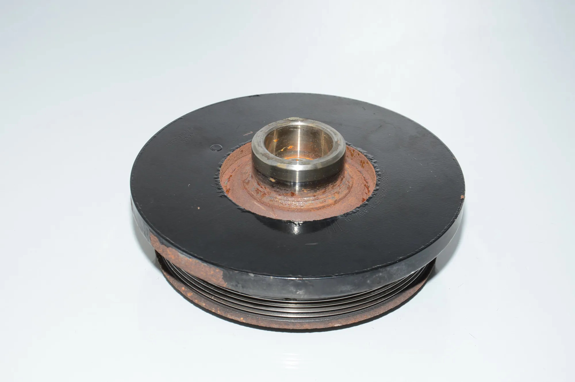 Crankshaft Pulley – OEM 8511321 · BMW 3 Touring (F31) 330 d 2012 – 3