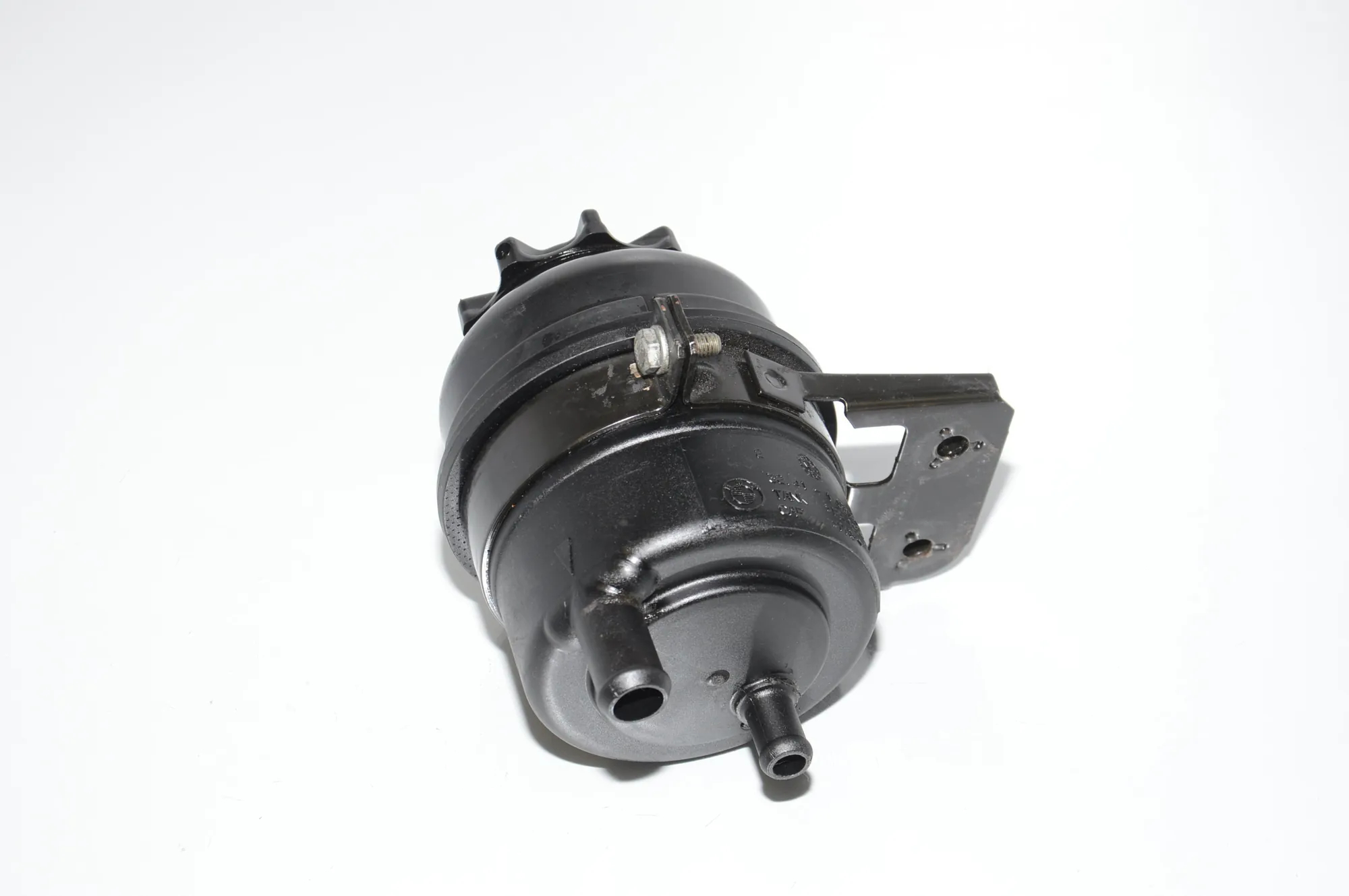 Power Steering Pump Tank – OEM 1097164 · BMW X5 (E53) 4.6 is 2002 – 3