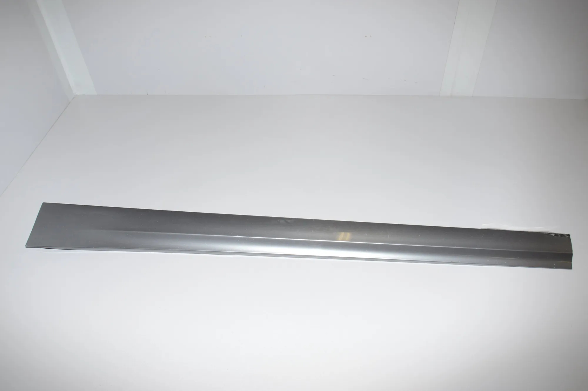 Left Side Plastic Sideskirt Cover – OEM 51777202653 · BMW 3 Touring (E91) 330 d 2010
