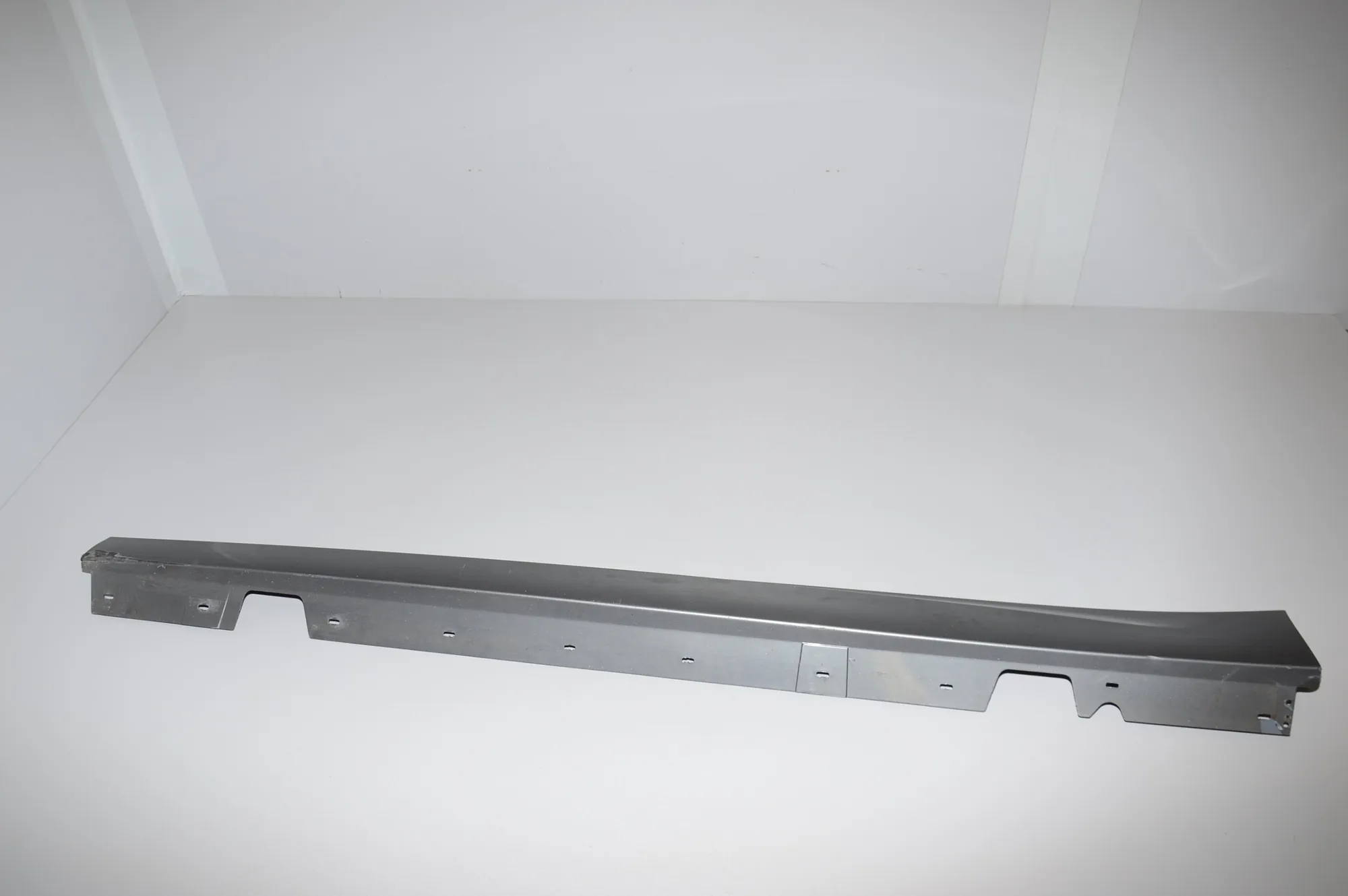 Left Side Plastic Sideskirt Cover – OEM 51777202653 · BMW 3 Touring (E91) 330 d 2010 – 4