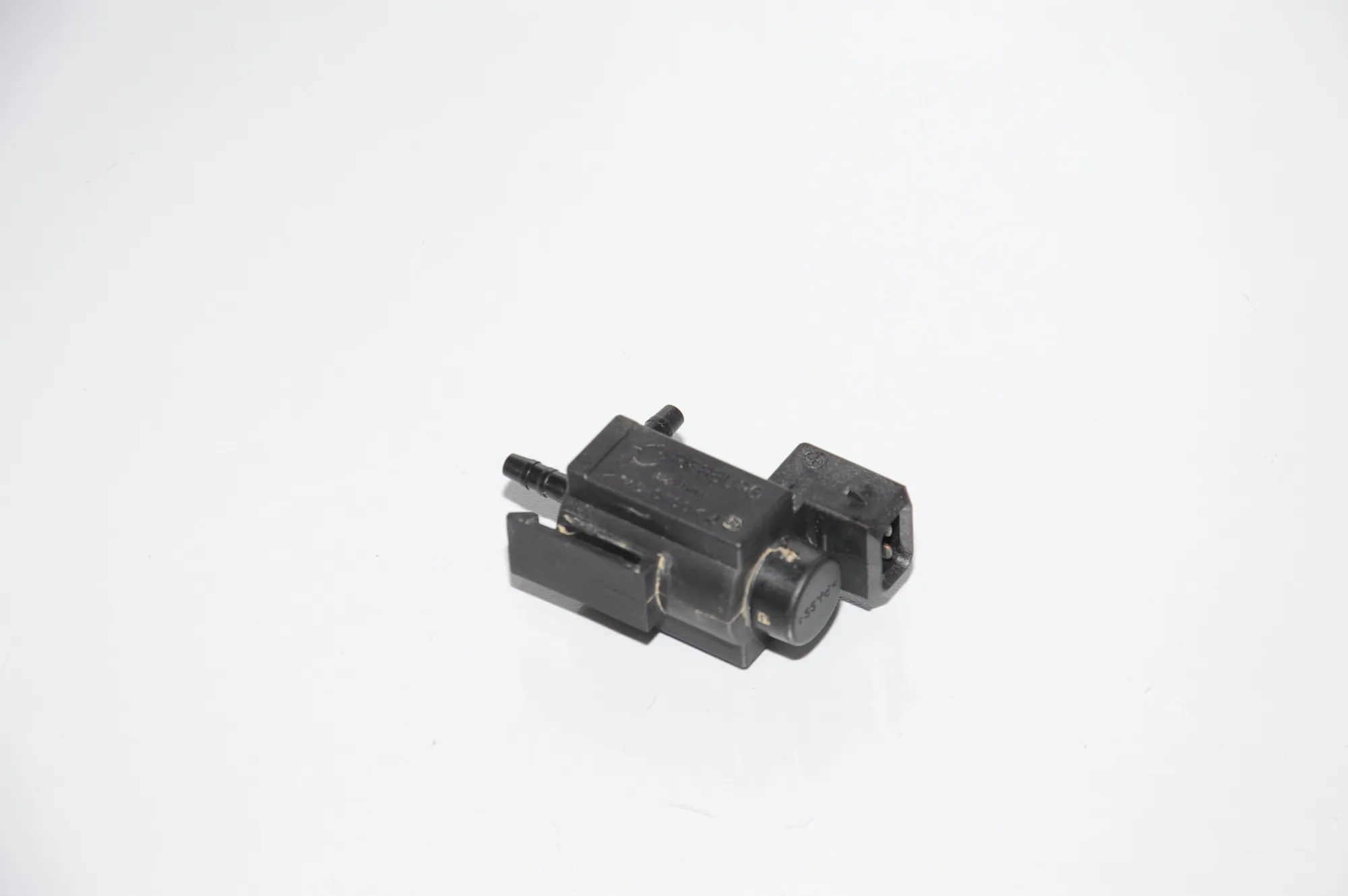 Solenoid Valve – OEM 7810831 · BMW 5 Touring (F11) 520 d 2010 – 3