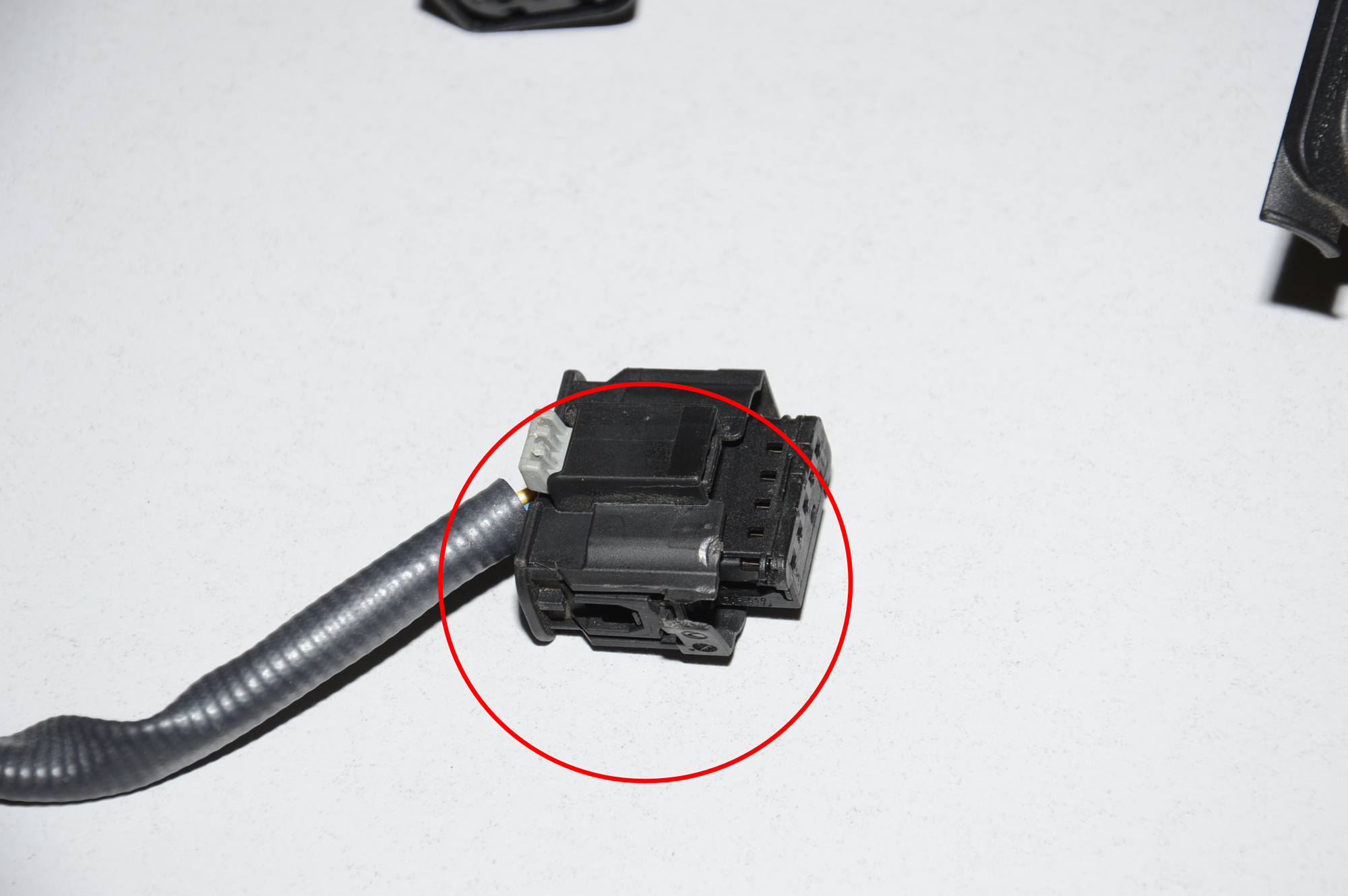 Engine Cable Harness – OEM 8605454 · BMW 4 Gran Coupe (F36) 420 i 2015 – 3