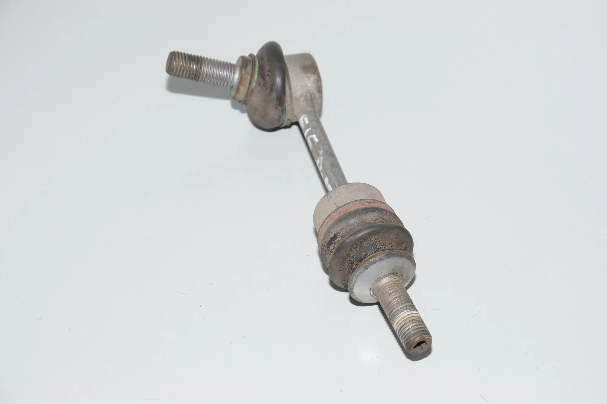 Rear Right Stabilizer Link – OEM 33556857626 · BMW X5 (F15, F85) M 50 d 2015 – 4