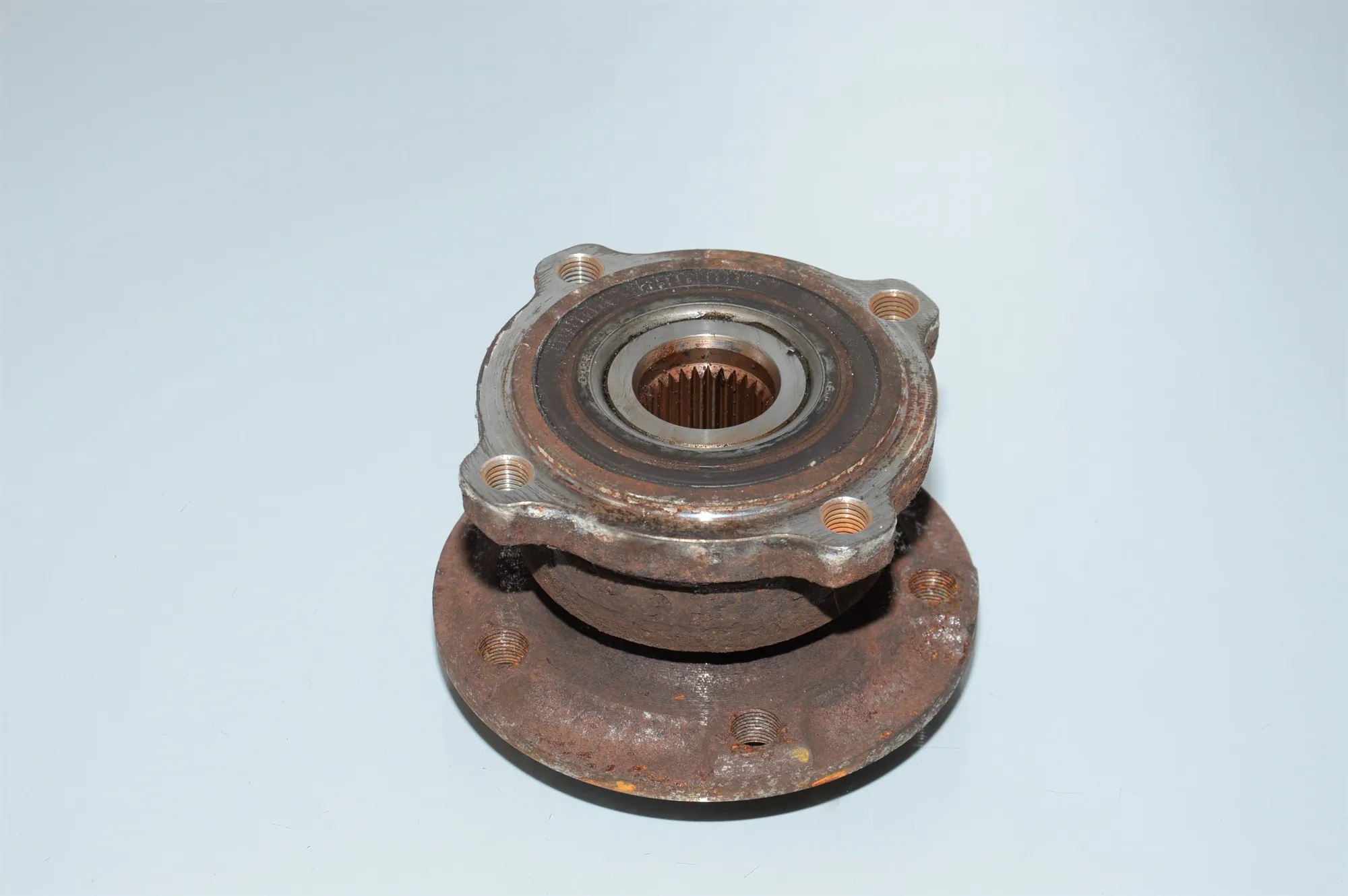 Rear Right Wheel Bearing – OEM 33406867811 · BMW X5 (F15, F85) M 50 d 2015 – 4
