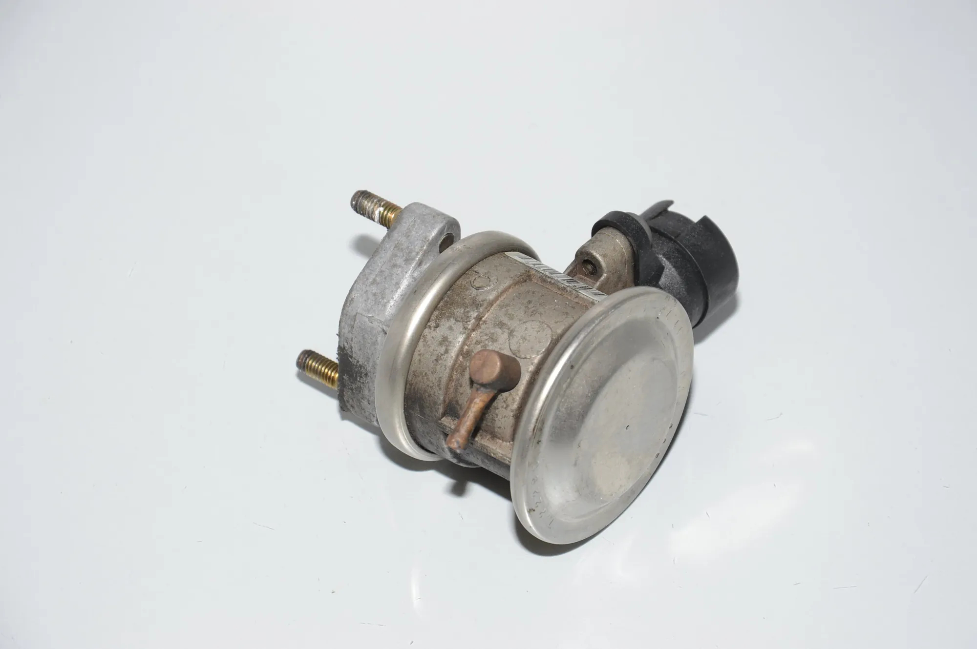 EGR Valve – OEM 11721707619 · BMW X5 (E53) 4.6 is 2003 – 4