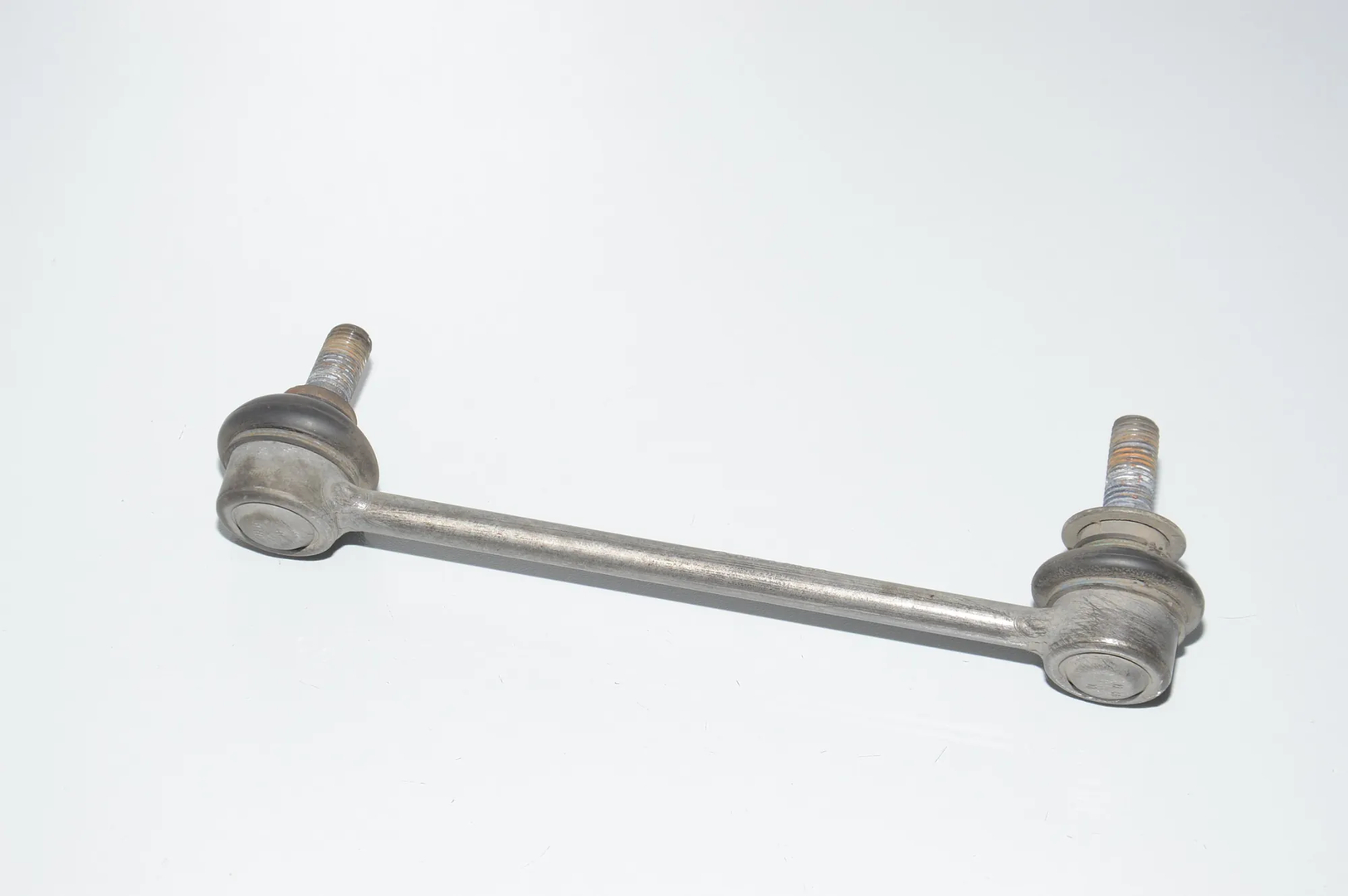 Rear Left Stabilizer Link – OEM 33556786429 · BMW 5 Touring (F11) M 550 d xDrive 2013