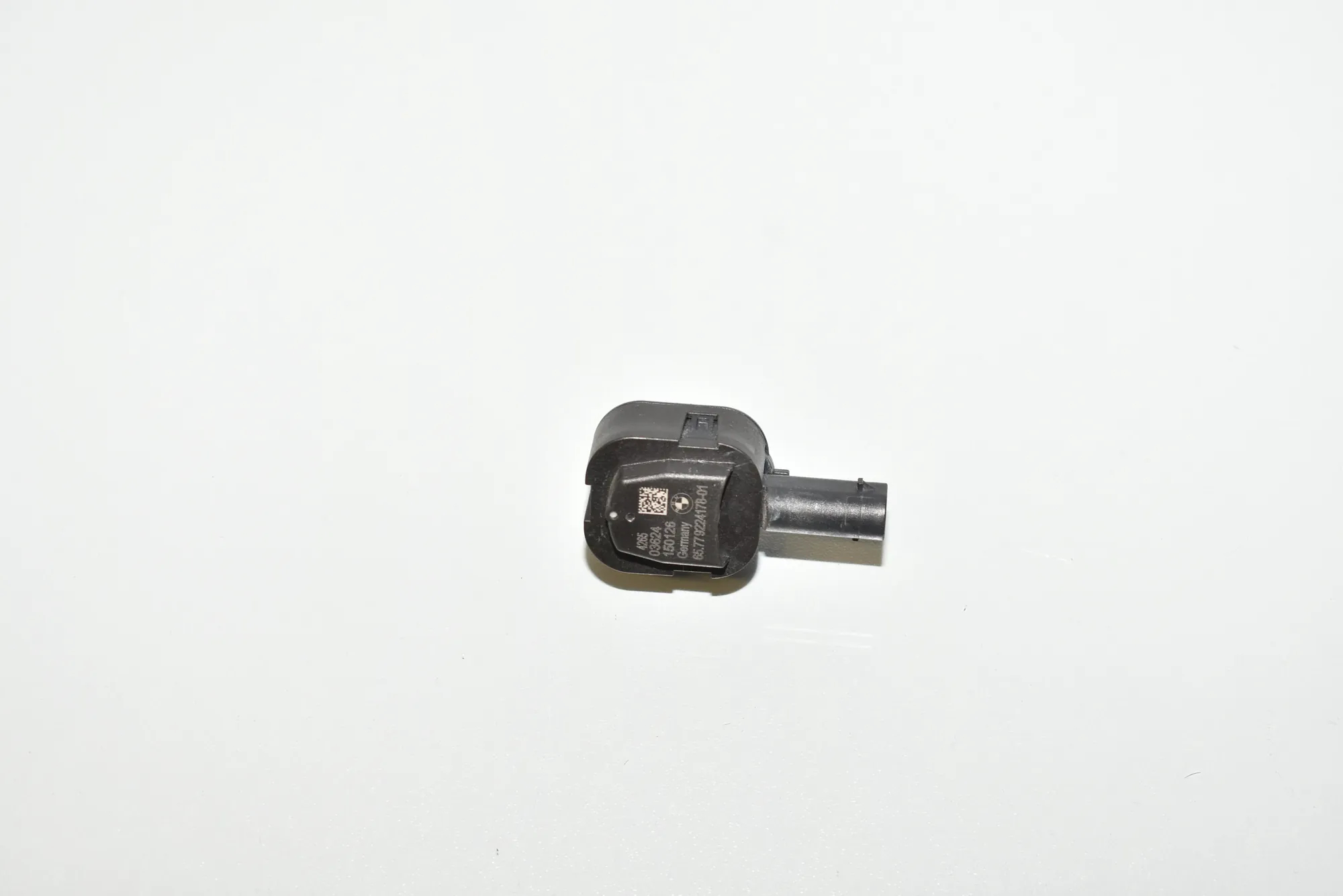 Left Side Impact Sensor – OEM 65779224178 · BMW 6 Coupe (F13) M6 2015