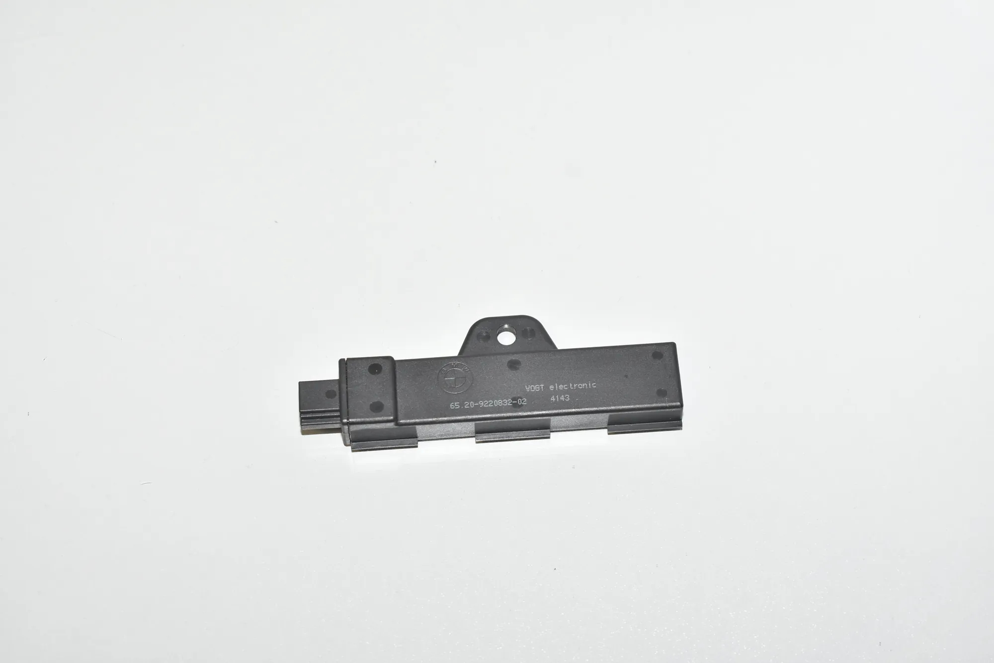 Antenna – OEM 9220832 · BMW 6 Coupe (F13) M6 2015