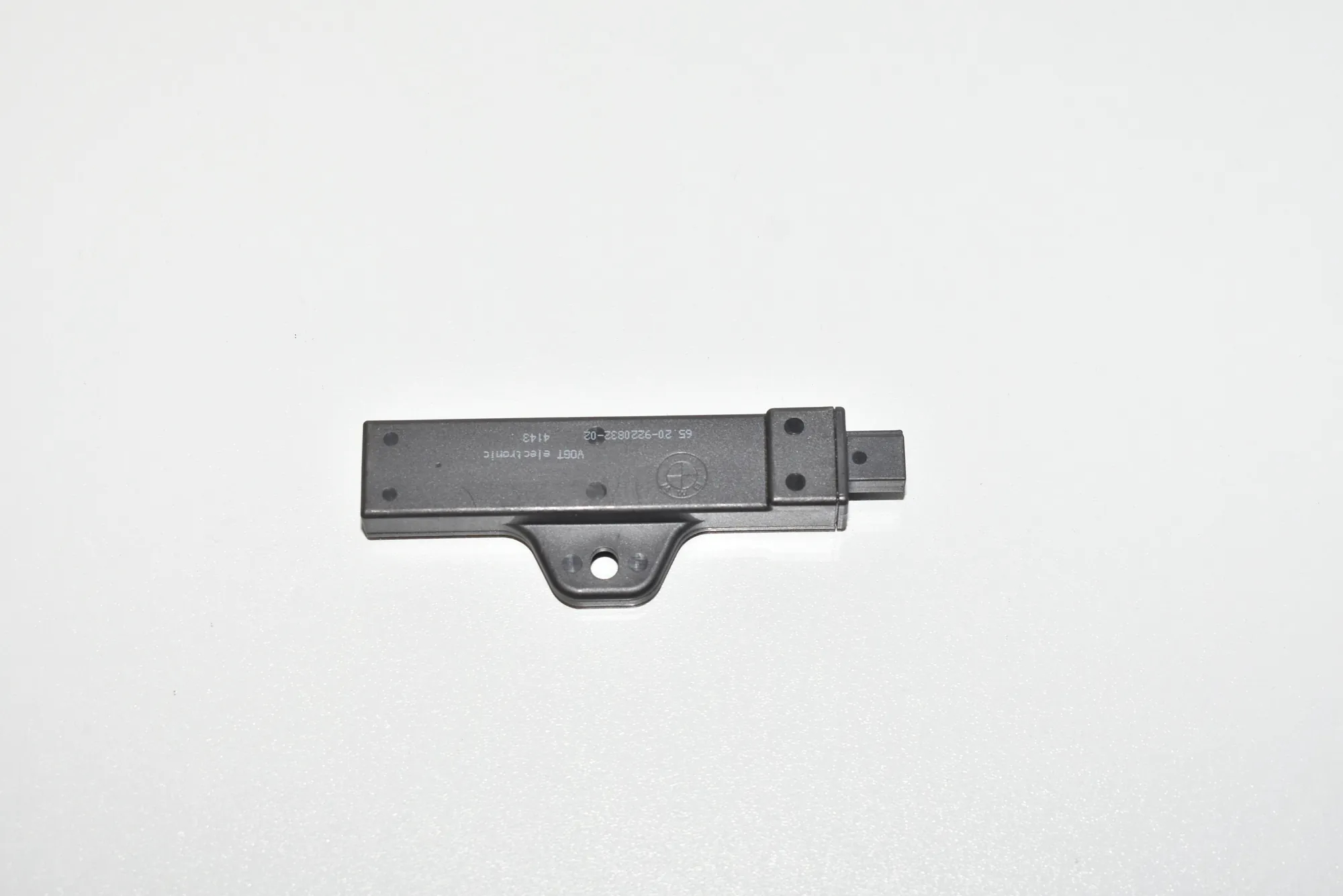 Antenna – OEM 9220832 · BMW 6 Coupe (F13) M6 2015 – 2