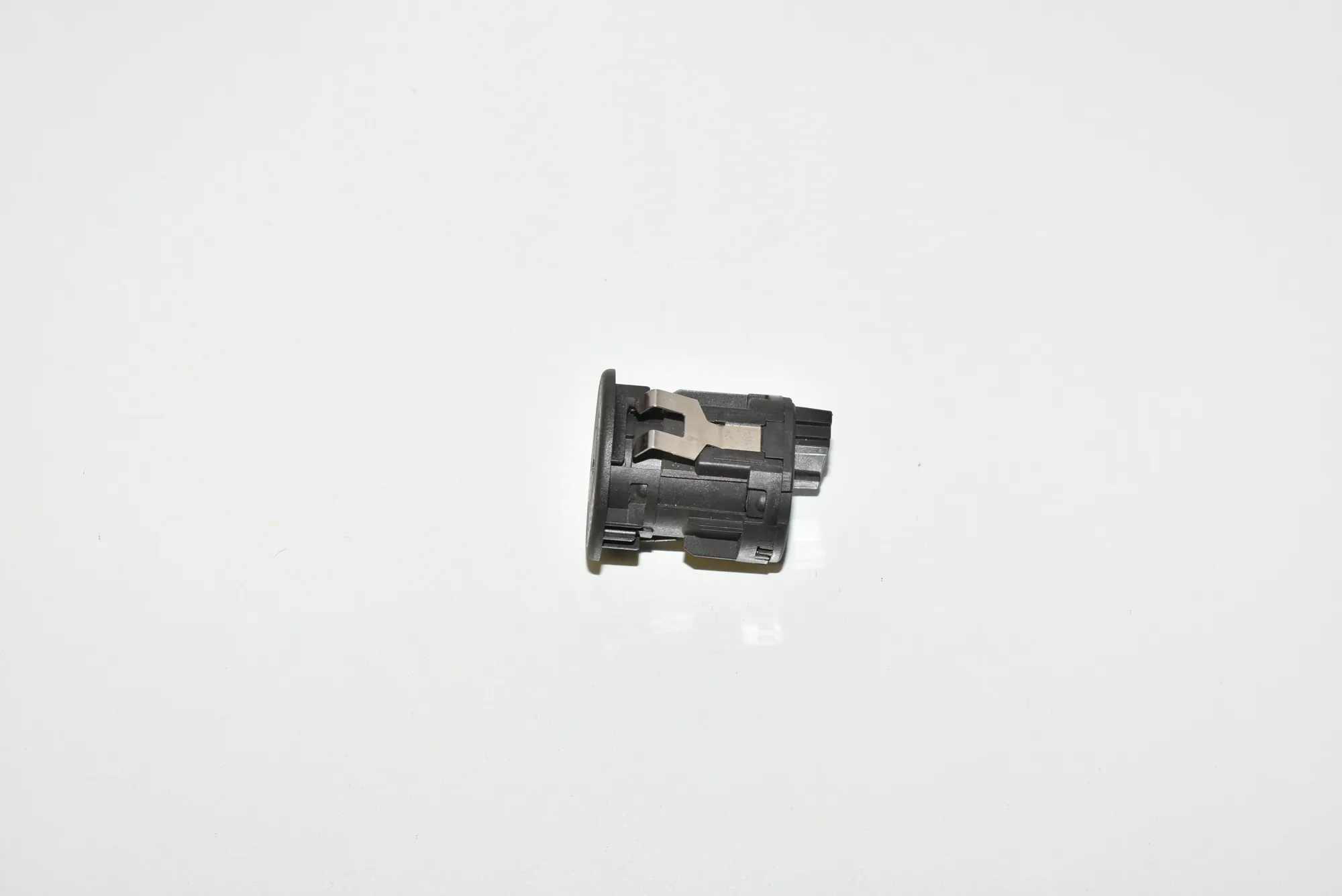 SRS Switch – OEM 9326501 · BMW 6 Coupe (F13) M6 2015 – 2