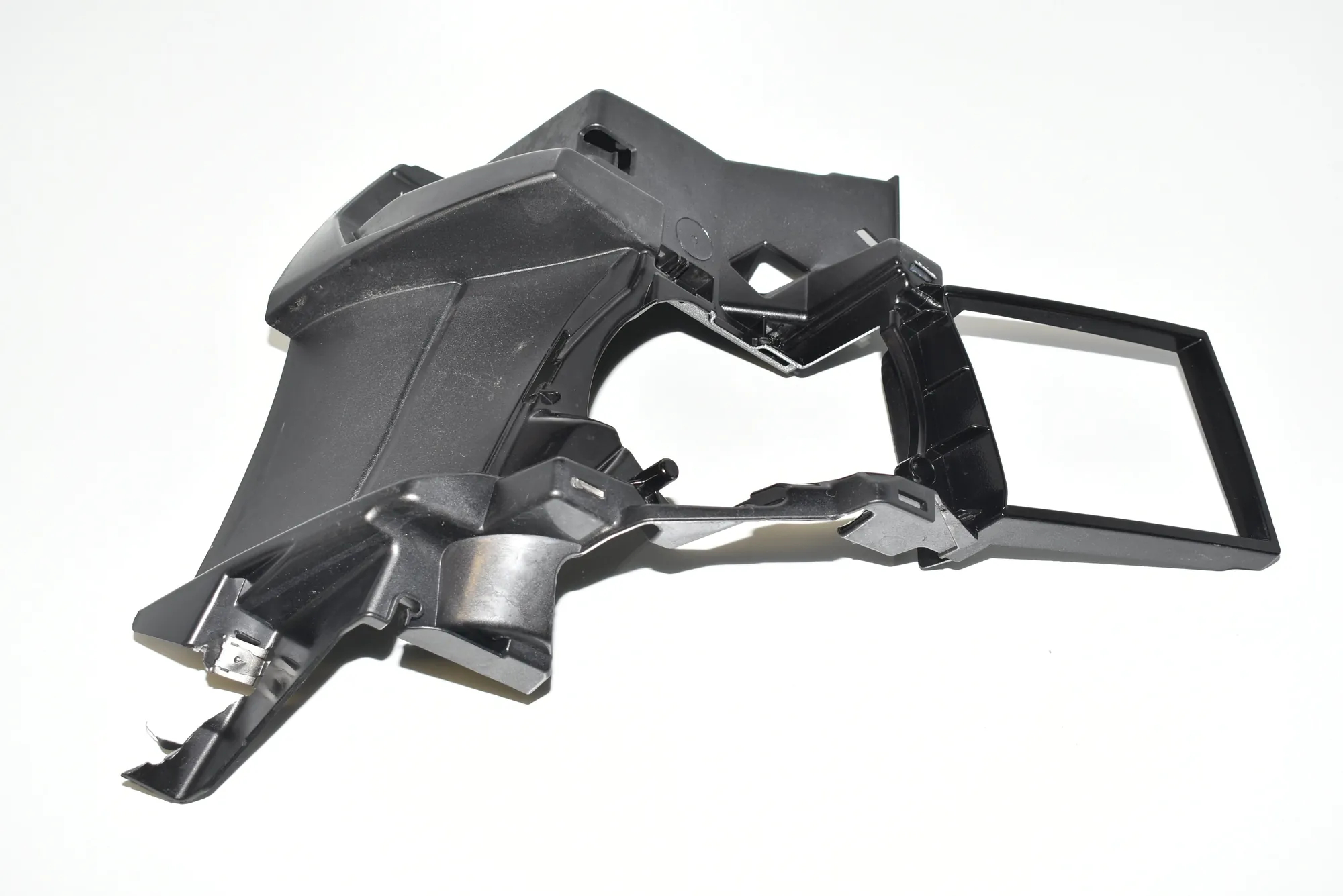 Front Left Fog Light Bracket – OEM 51117452287 · BMW 2 Coupe (F22, F87) BMW 2 Coupe (F22, F87) 230 i 2019 – 4