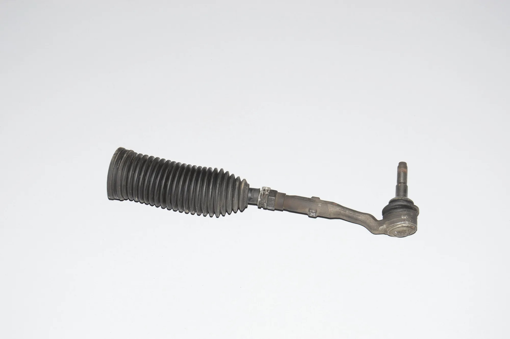 Left Side Steering Tie Rod – OEM 32106791561 · BMW 5 Touring (F11) 520 d 2010 – 4
