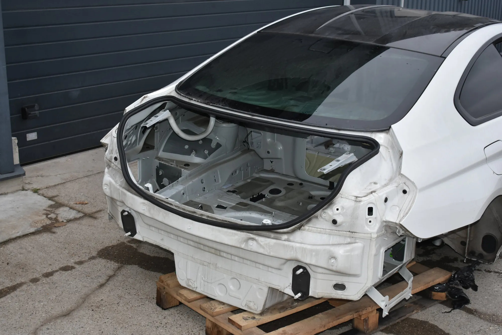 Vehicle Body · BMW 6 Coupe (F13) M6 2015 – 12