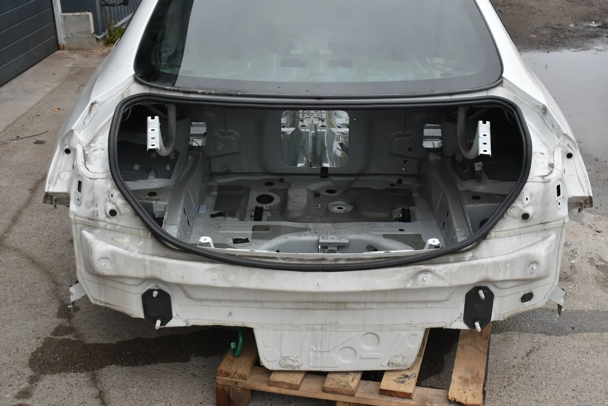Vehicle Body · BMW 6 Coupe (F13) M6 2015 – 13