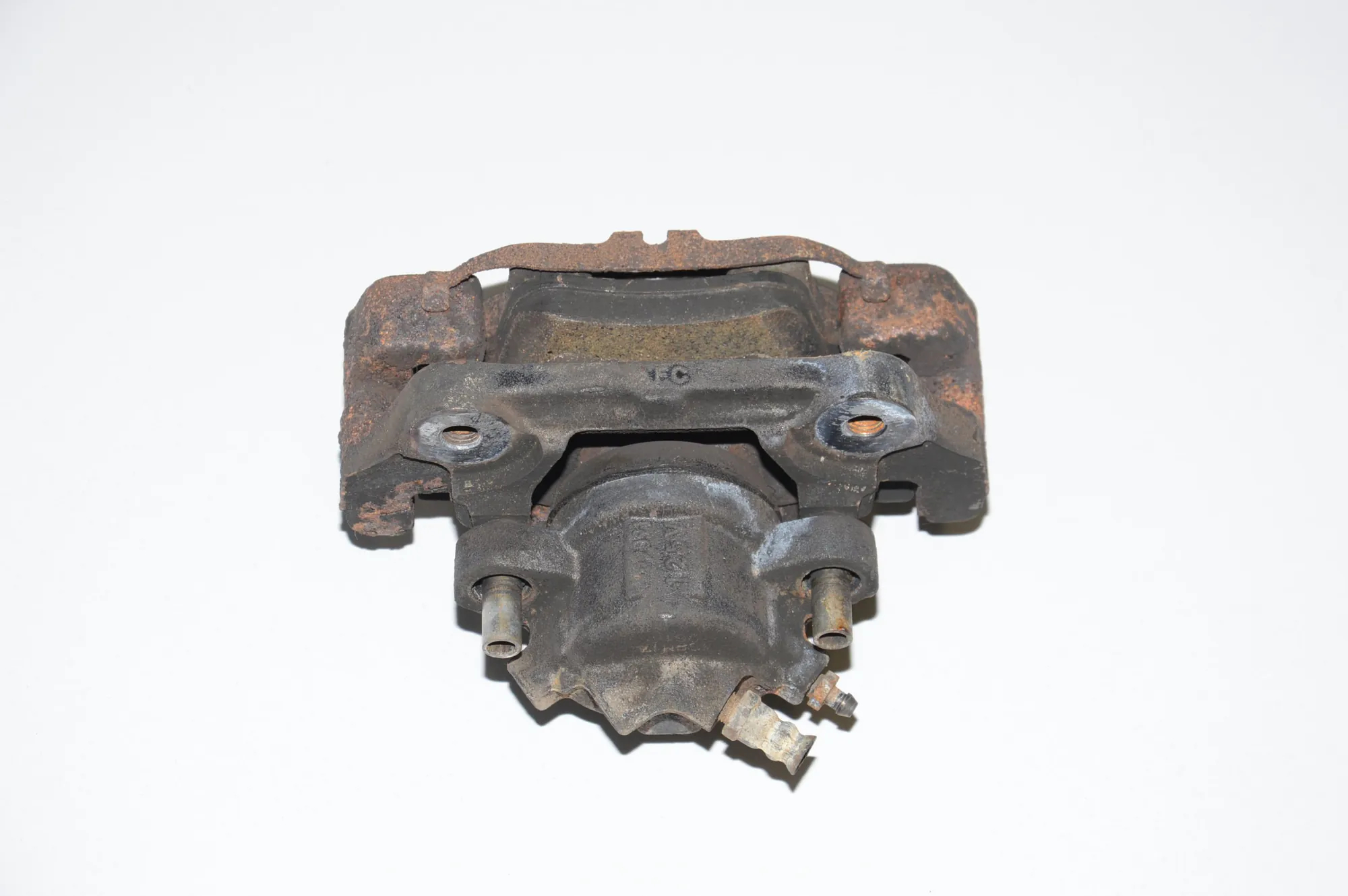 Front Right Brake Caliper – OEM 34116850650 · BMW 1 (F20) 120 d xDrive 2017 – 2