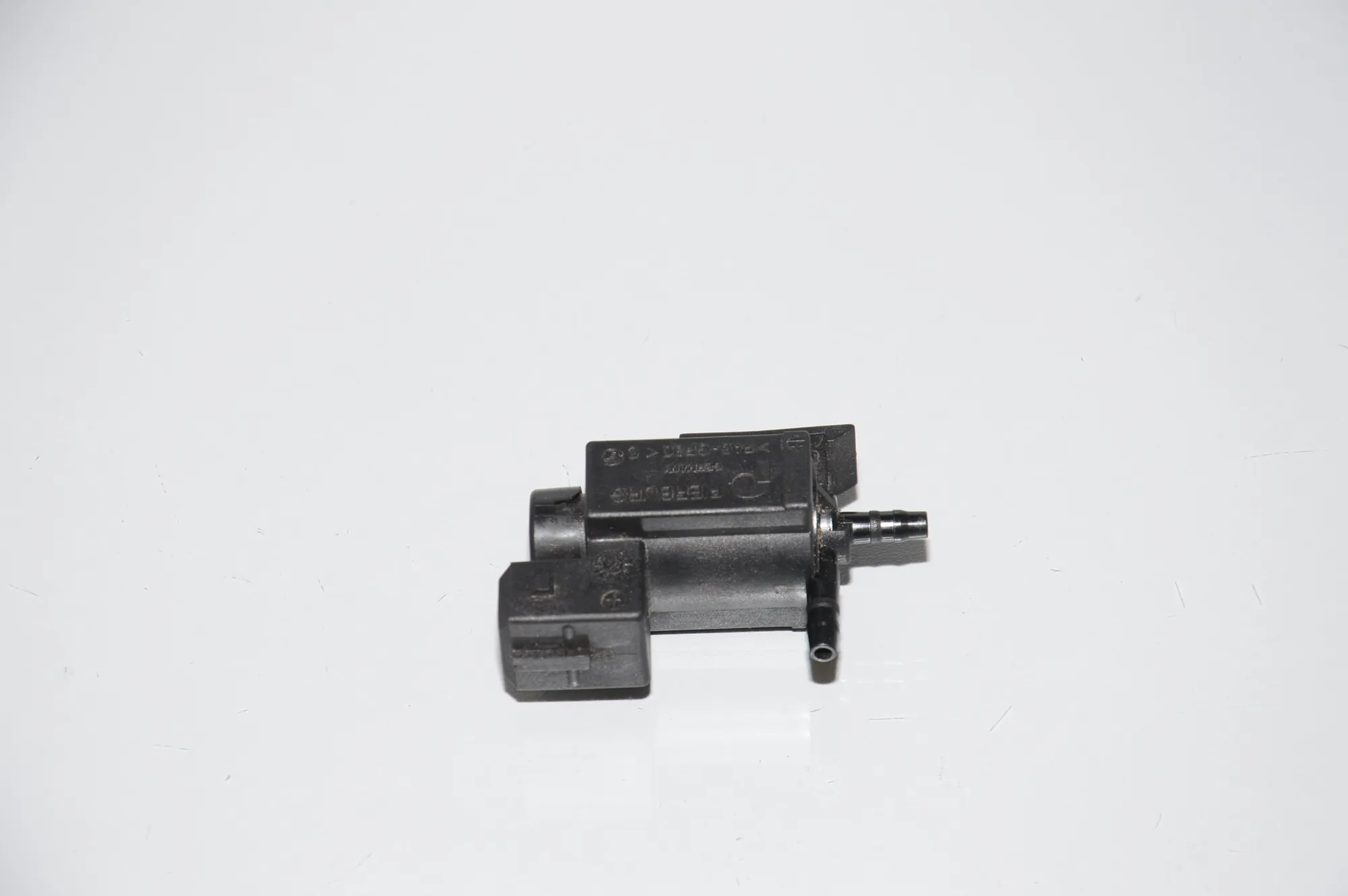 Solenoid Valve – OEM 7810831 · BMW 5 Touring (F11) BMW 5 Touring (F11) 520 d 2010