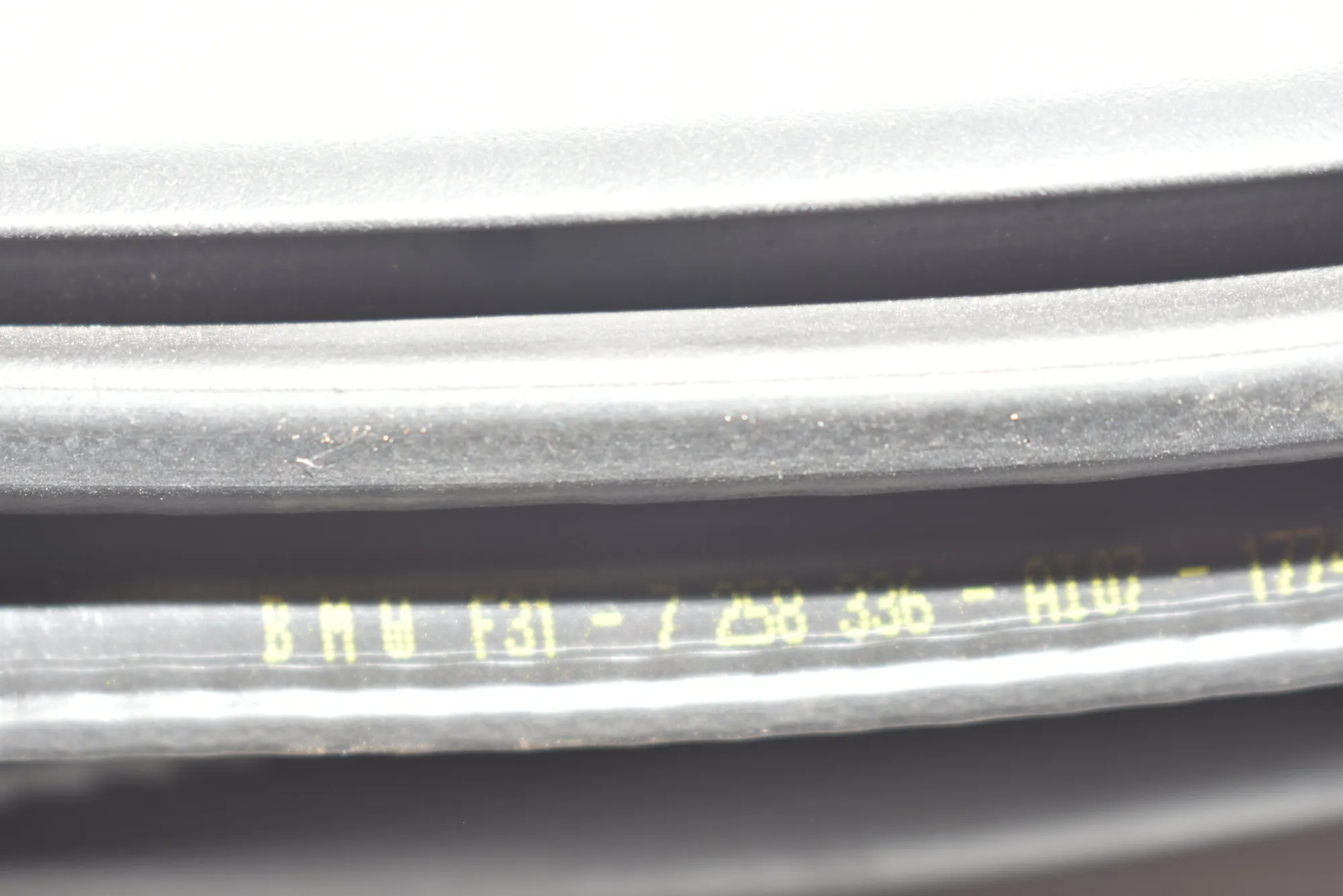 Rear Left Door Seal Rubber – OEM 7258336 · BMW 3 Touring (F31) 330 d 2012 – 3