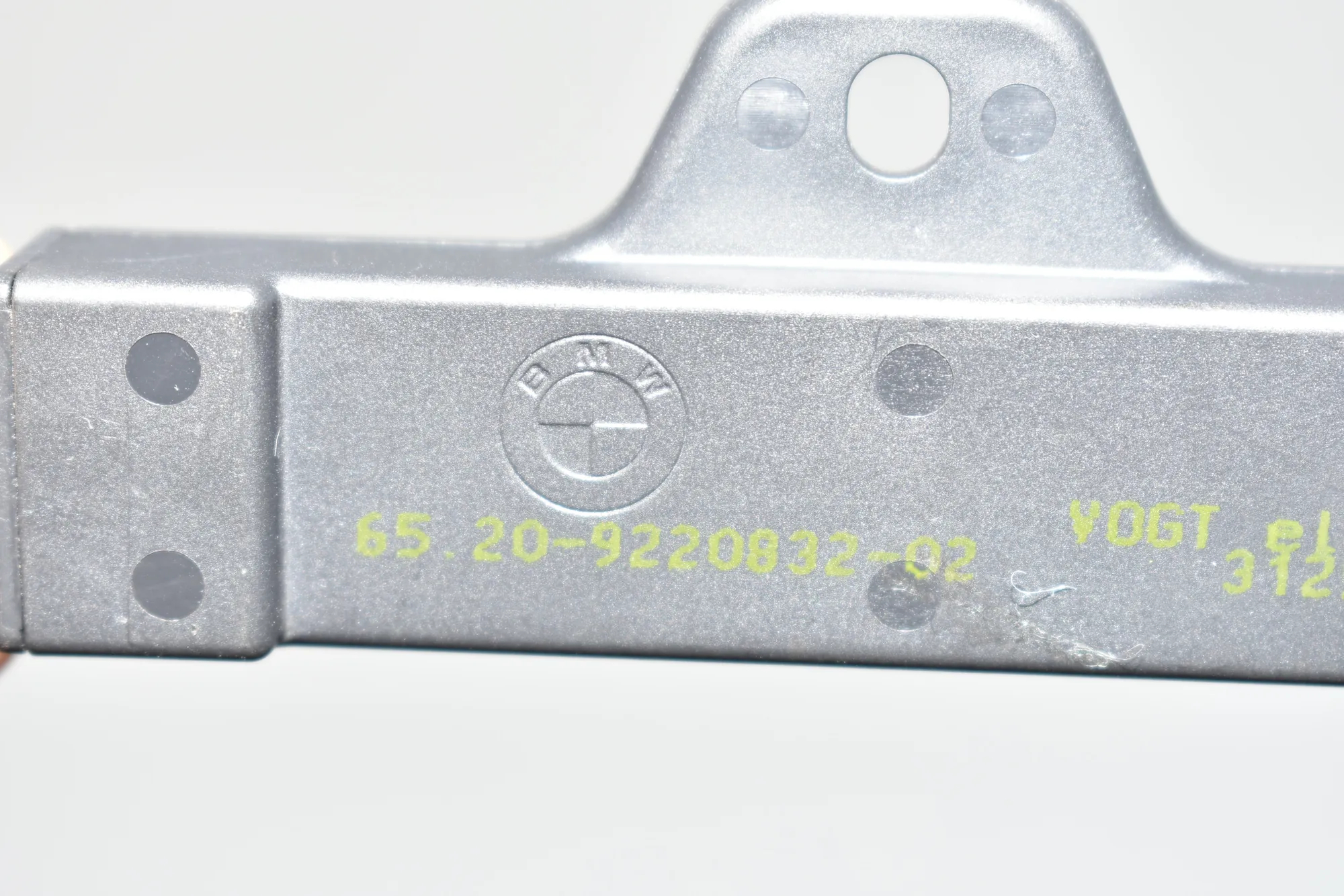 Antenna – OEM 9220832 · BMW 3 Touring (F31) 330 d 2012 – 4