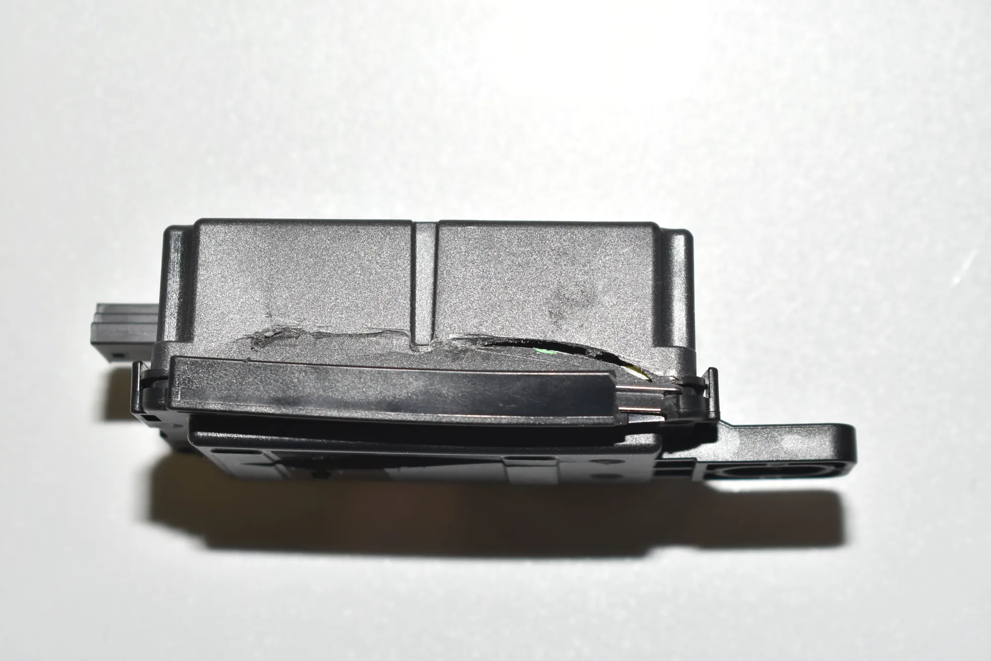 Antenna Amplifier – OEM 9269634 · BMW 3 Touring (F31) 330 d 2012 – 5