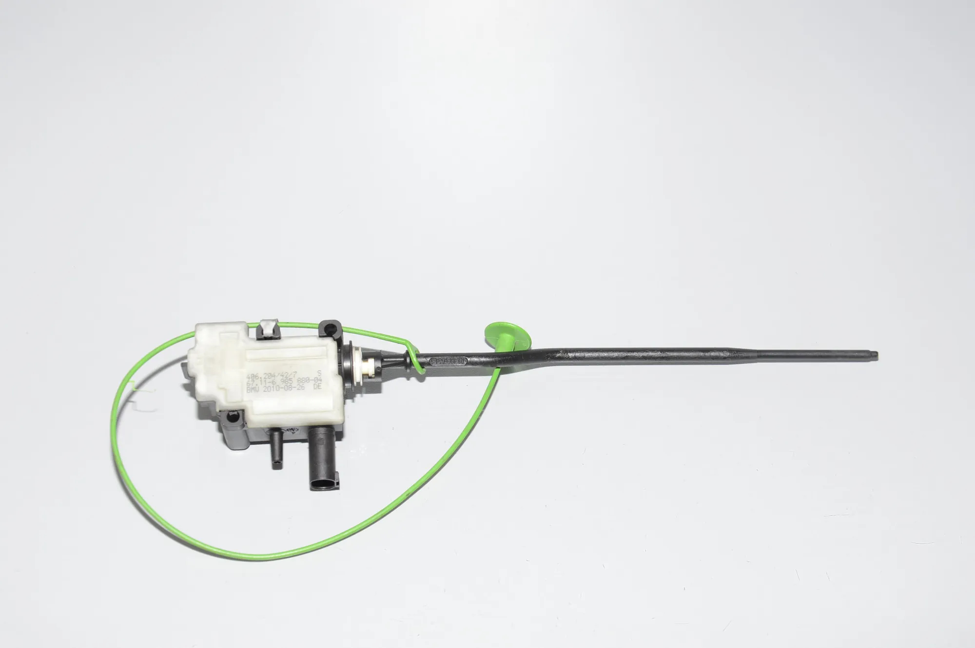 Fuel Tank Cover Lock – OEM 6985880 · BMW 3 Touring (E91) 330 d 2010