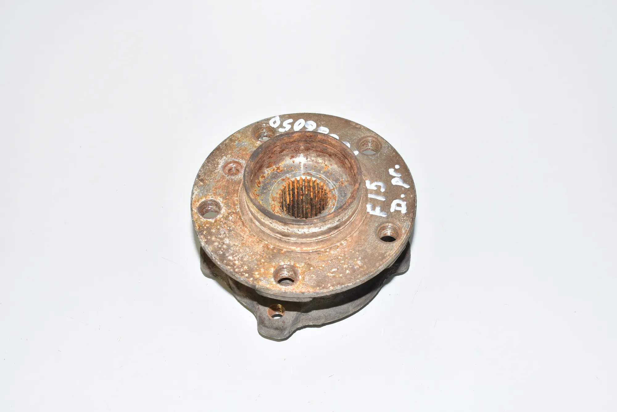 Front Right Wheel Bearing · BMW X5 (F15, F85) M 50 d 2015