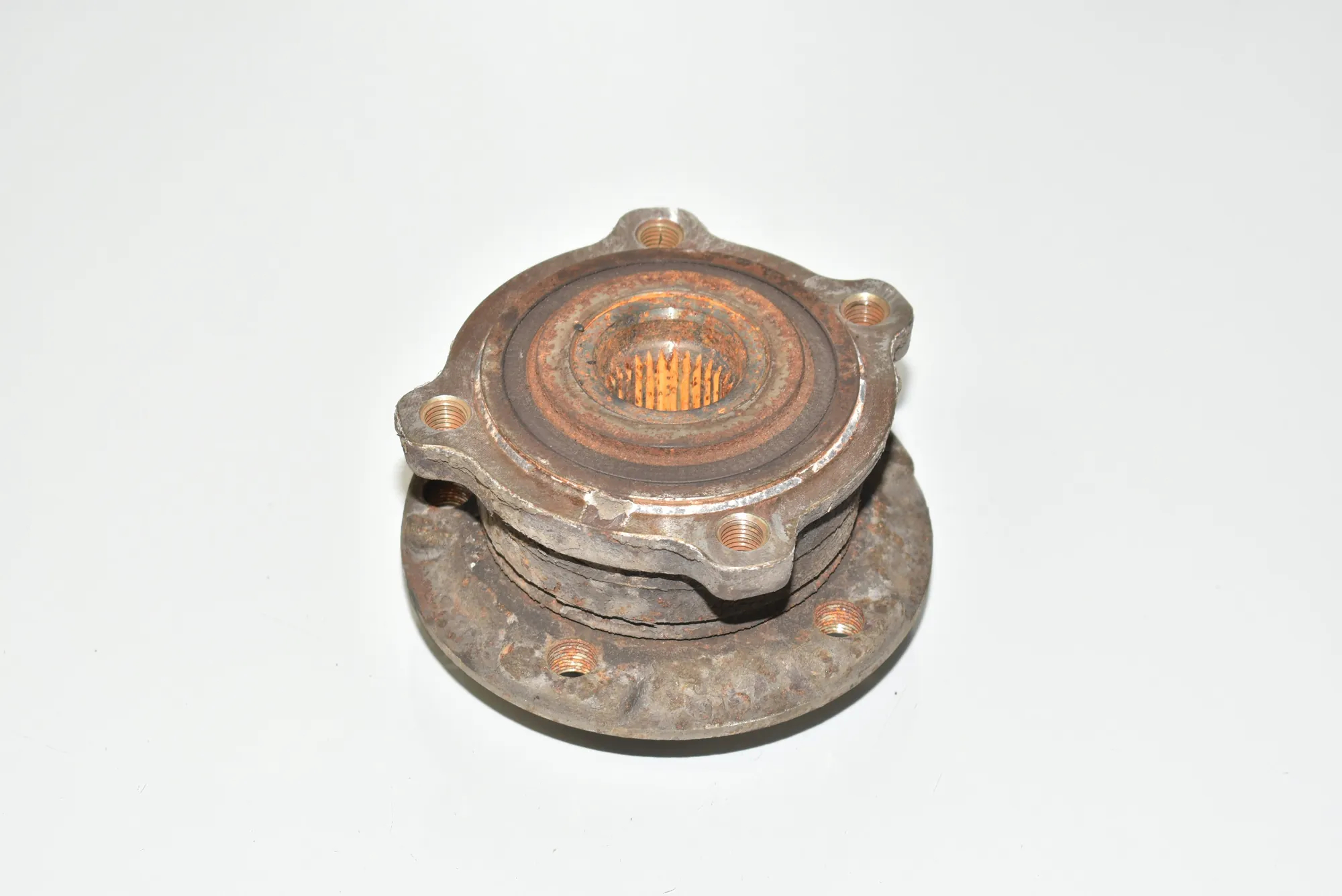 Front Right Wheel Bearing · BMW X5 (F15, F85) M 50 d 2015 – 4