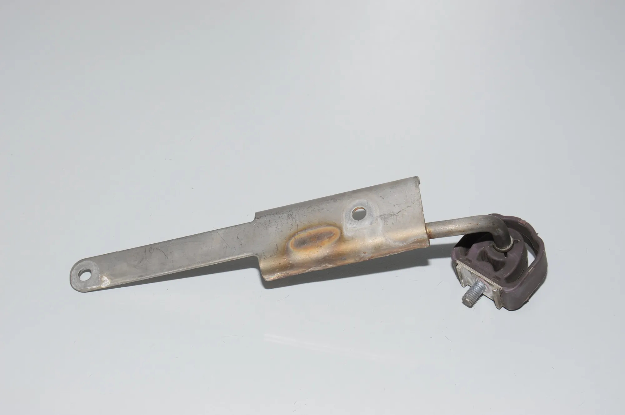 Bracket – OEM 8510299 · BMW 3 Touring (F31) 330 d 2012 – 3