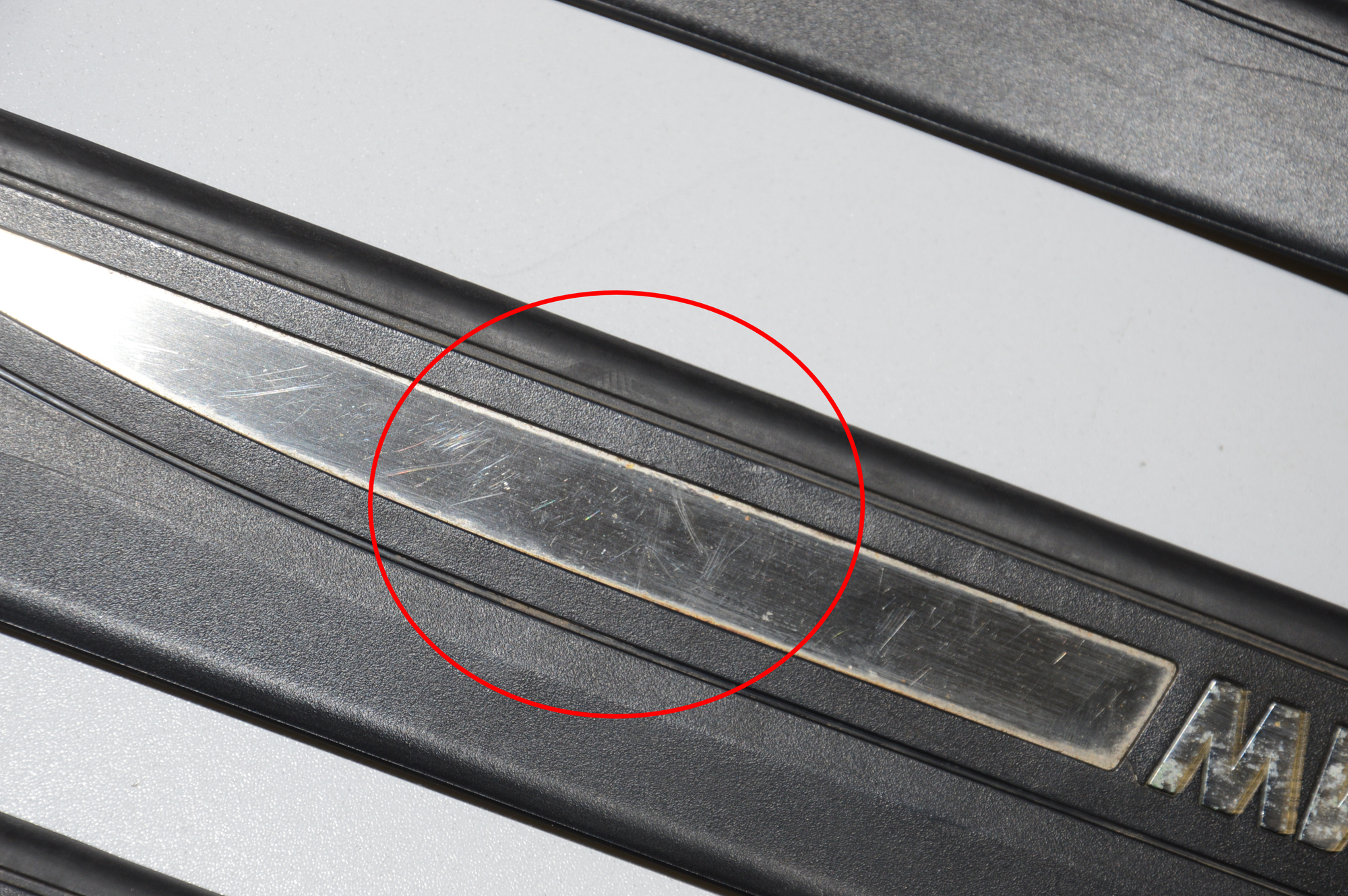 Door Sill Trim Kit – OEM 7060285 · BMW 3 Touring (E91) 330 d 2010 – 8