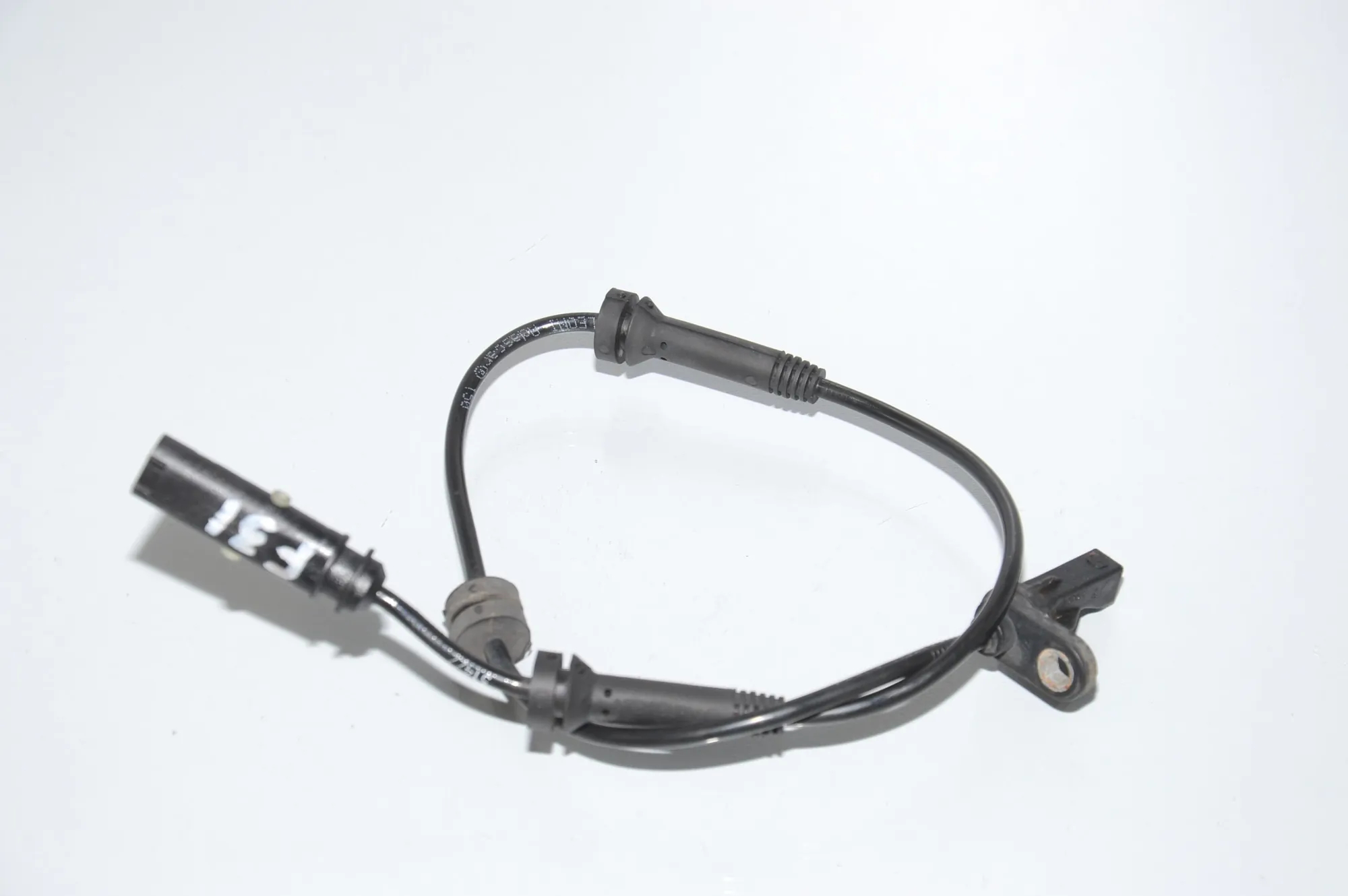 Front Left ABS Sensor – OEM 6791223 · BMW 3 Touring (F31) 330 d 2012 – 4