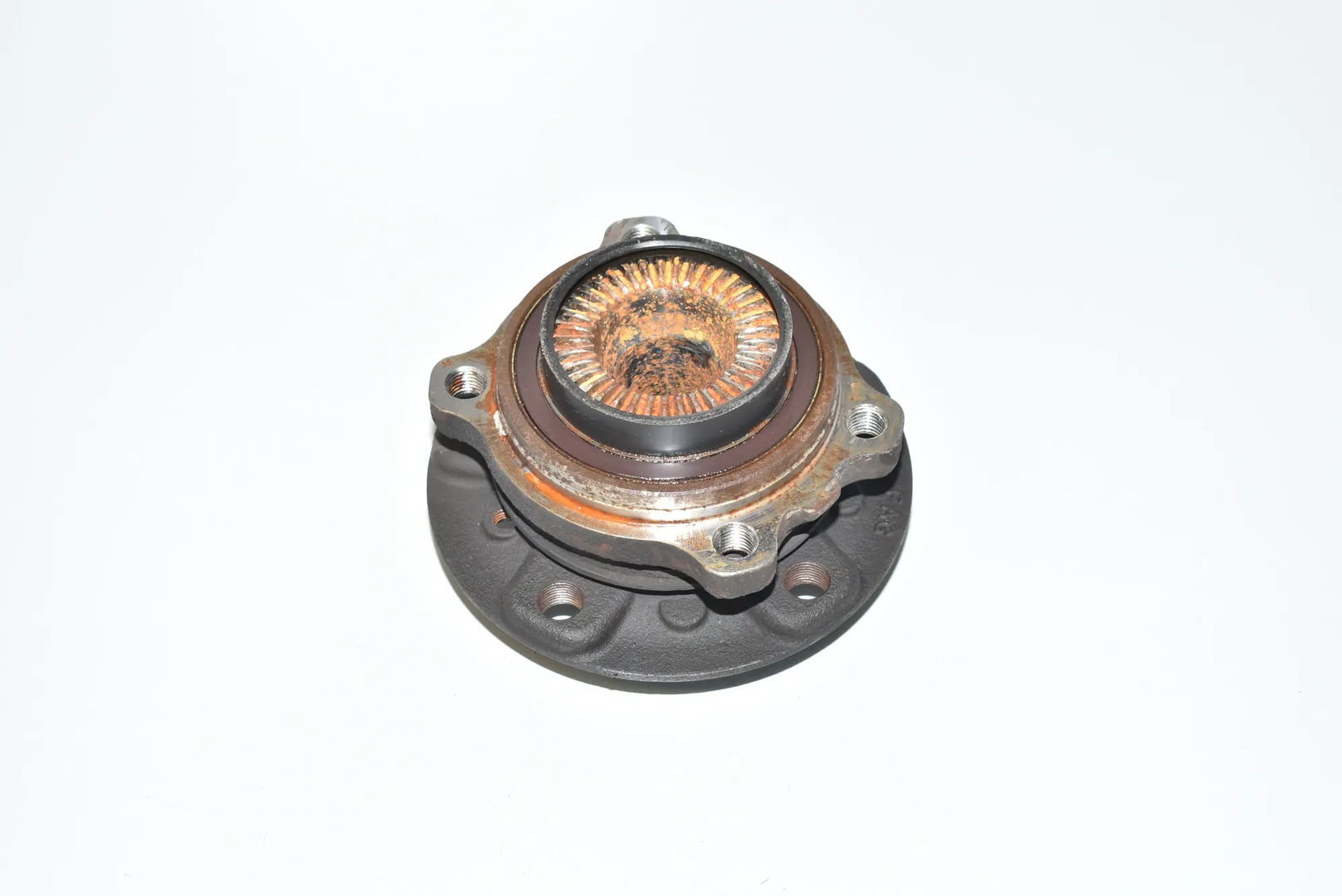 Front Right Wheel Bearing – OEM 6868480 · BMW 5 Touring (F11) M 550 d xDrive 2012 – 3