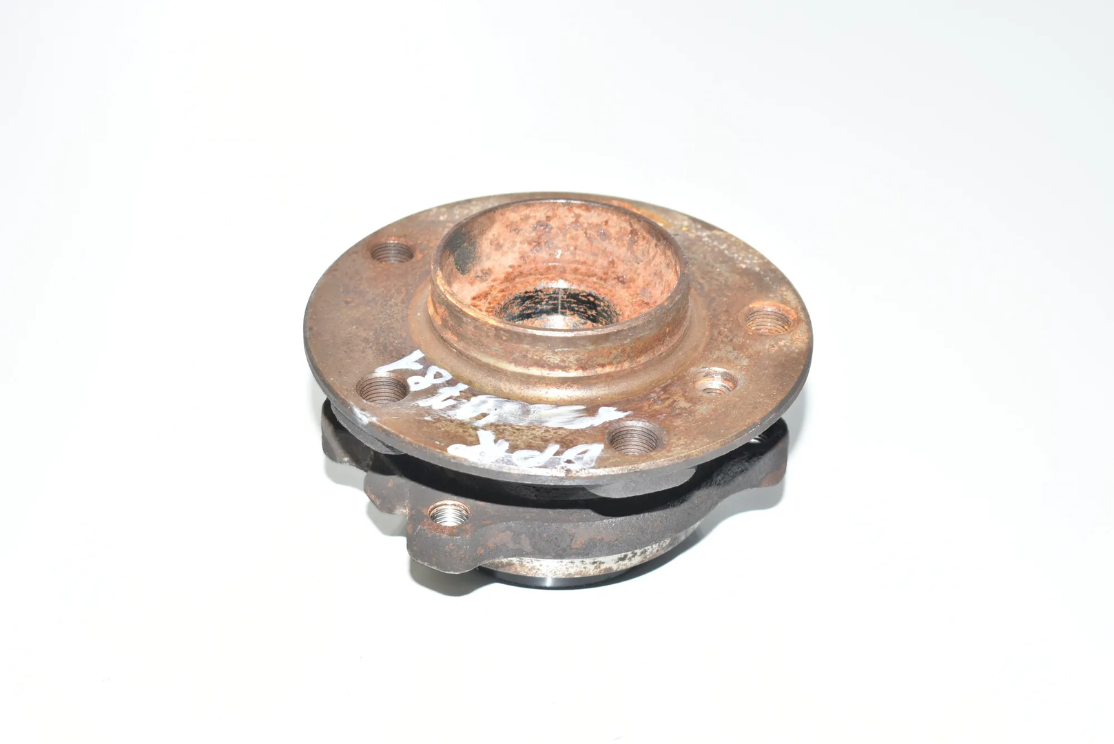 Front Right Wheel Bearing – OEM 6868480 · BMW 5 Touring (F11) M 550 d xDrive 2012 – 2