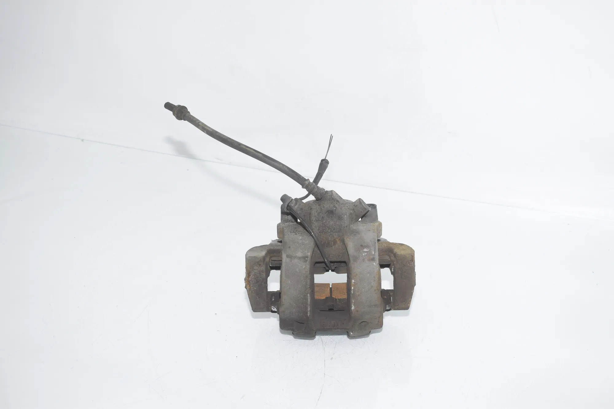 Front Left Brake Caliper – OEM 6850969 · BMW 4 Coupe (F32, F82) 430 d xDrive 2014