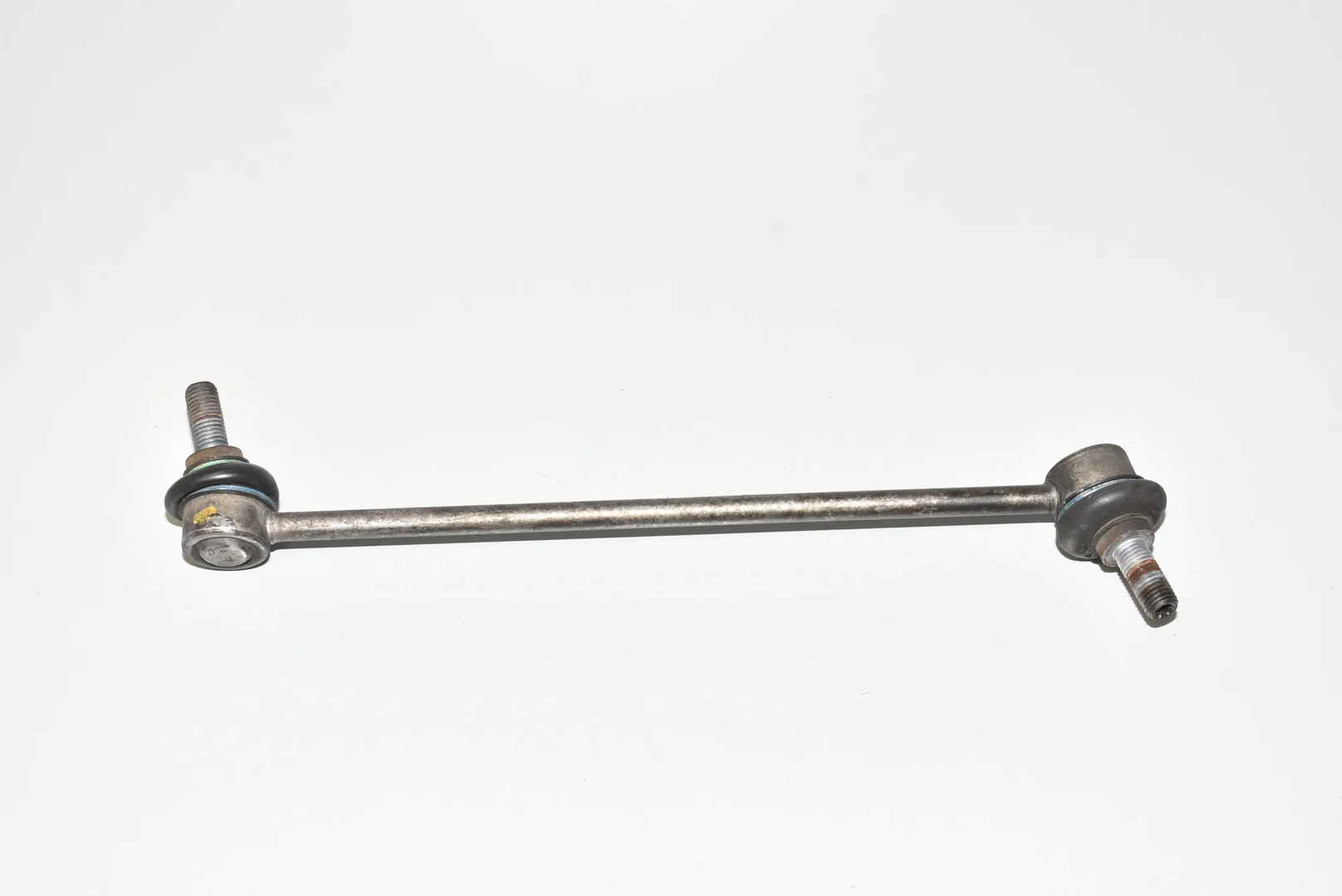Front Right Stabilizer Link – OEM 6777319 · BMW 5 Touring (F11) M 550 d xDrive 2012