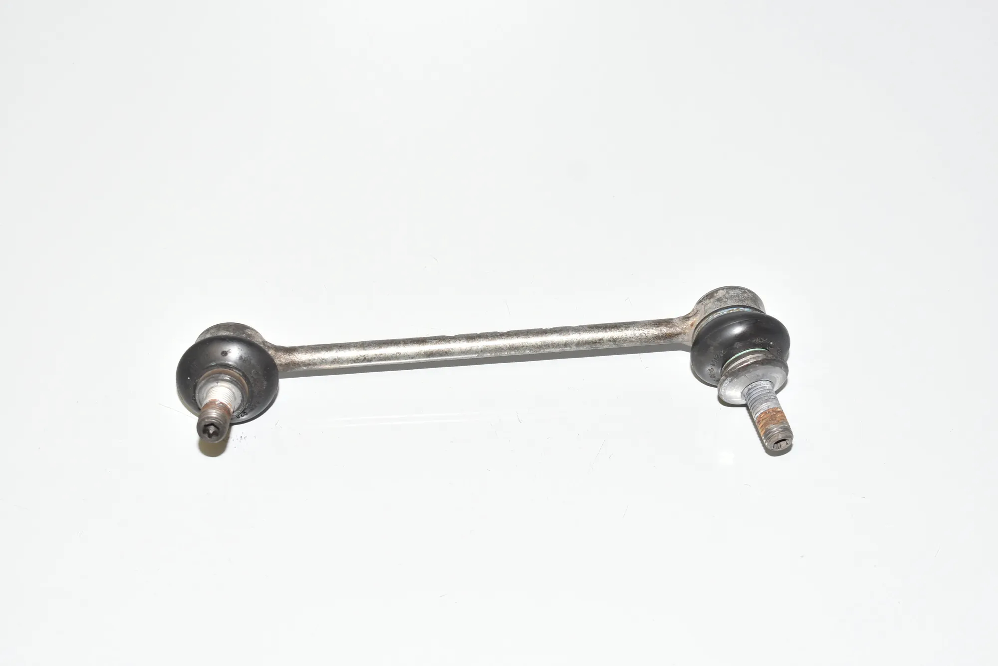 Rear Left Stabilizer Link – OEM 6786429 · BMW 5 Touring (F11) M 550 d xDrive 2012 – 2