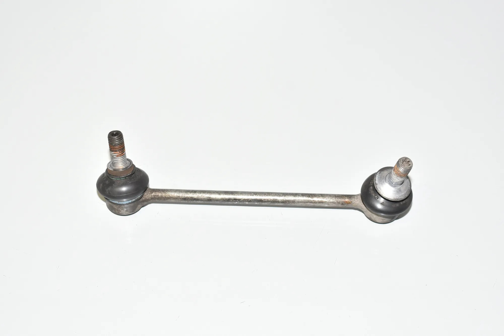 Rear Left Stabilizer Link – OEM 6786429 · BMW 5 Touring (F11) M 550 d xDrive 2012 – 3