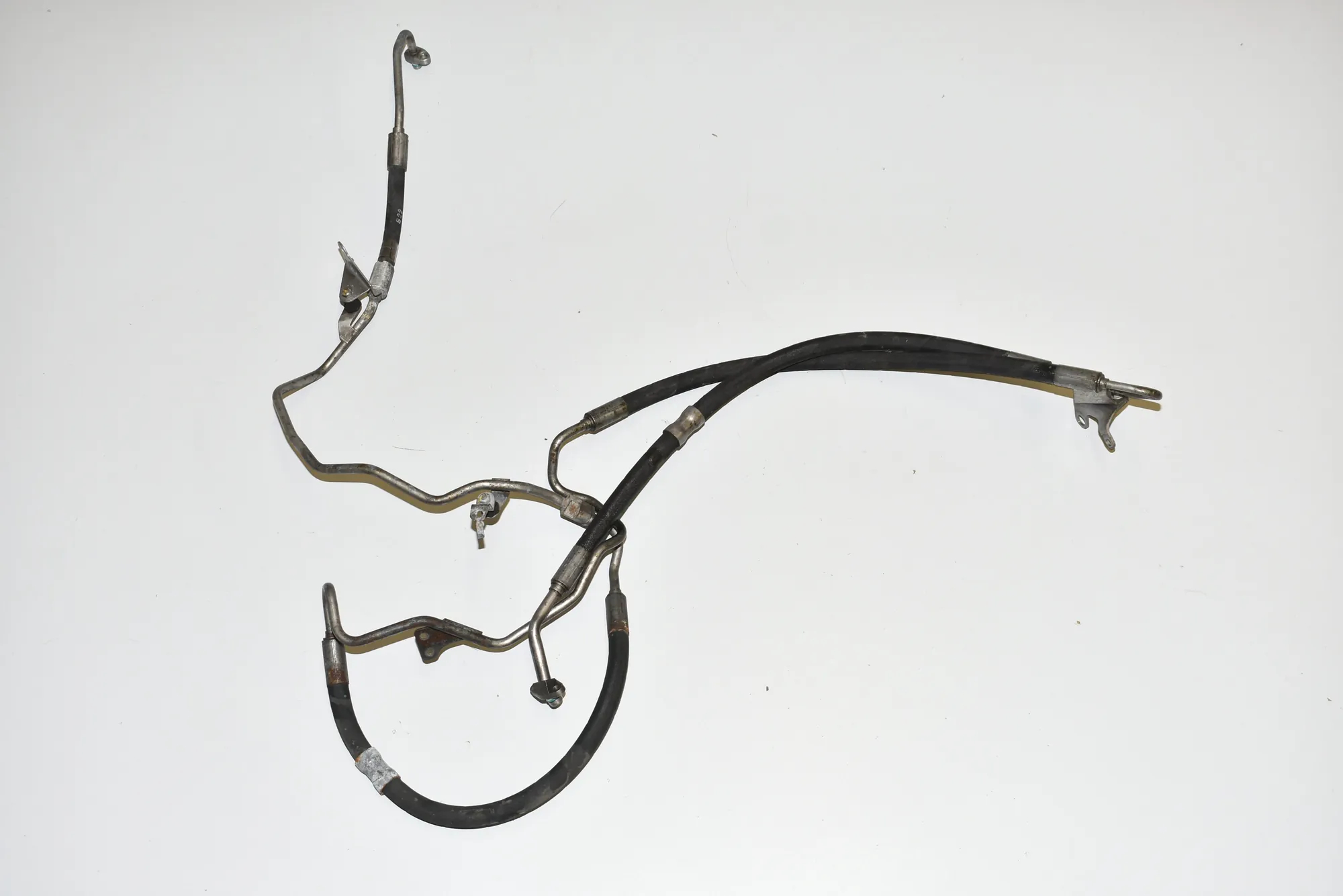 Other tubes – OEM 6797624 · BMW 5 Touring (F11) M 550 d xDrive 2012