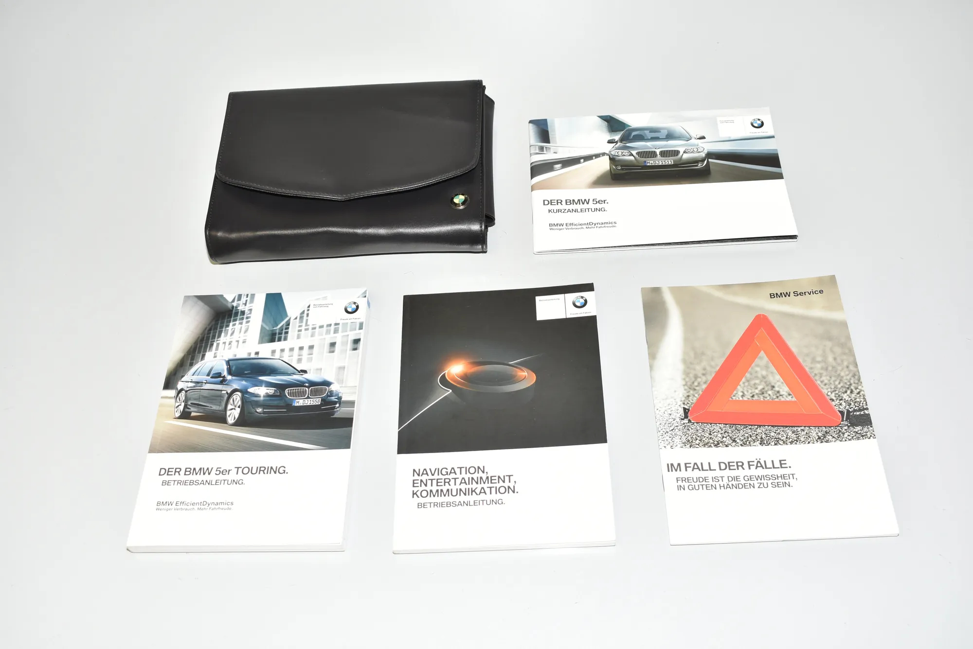 Manual Service Book – OEM 2916839 · BMW 5 Touring (F11) M 550 d xDrive 2012