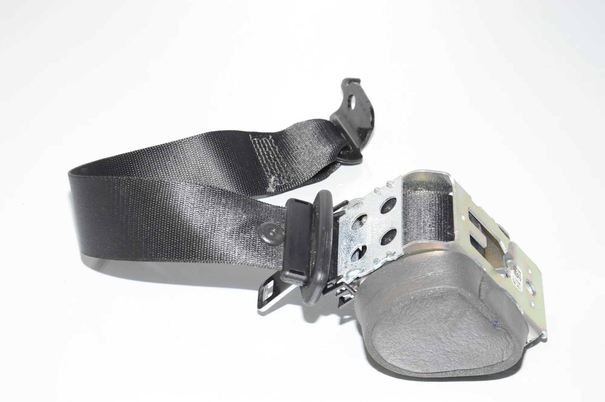 Rear Right Seatbelt – OEM 7266552 · BMW X3 (F25) BMW X3 (F25) xDrive 20 d 2015 – 3