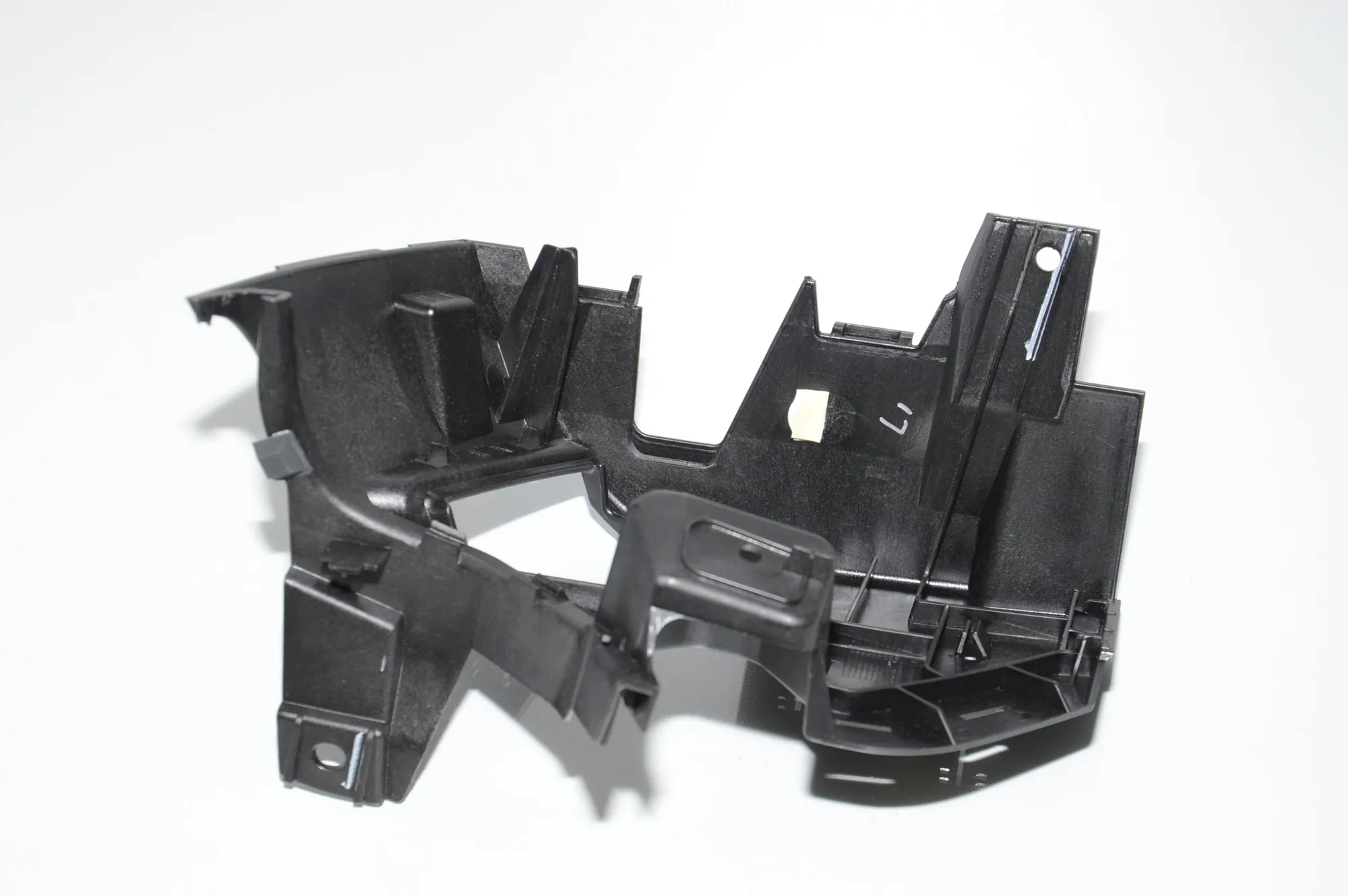 Bracket – OEM 51477245322 · BMW X3 (F25) BMW X3 (F25) xDrive 20 d 2015 – 2