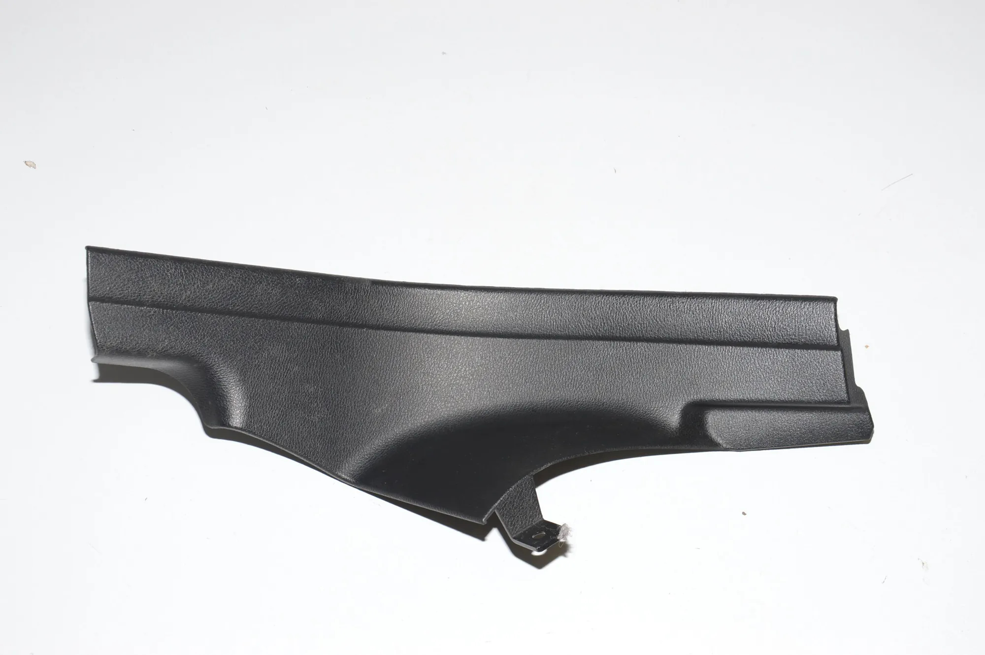 Rear Right Interior Step Trim – OEM 9175050 · BMW X3 (F25) BMW X3 (F25) xDrive 20 d 2015 – 2