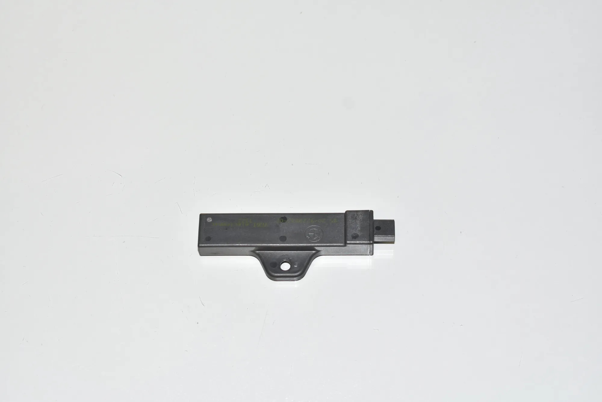 Antenna – OEM 9220832 · BMW 5 Touring (F11) M 550 d xDrive 2012 – 2