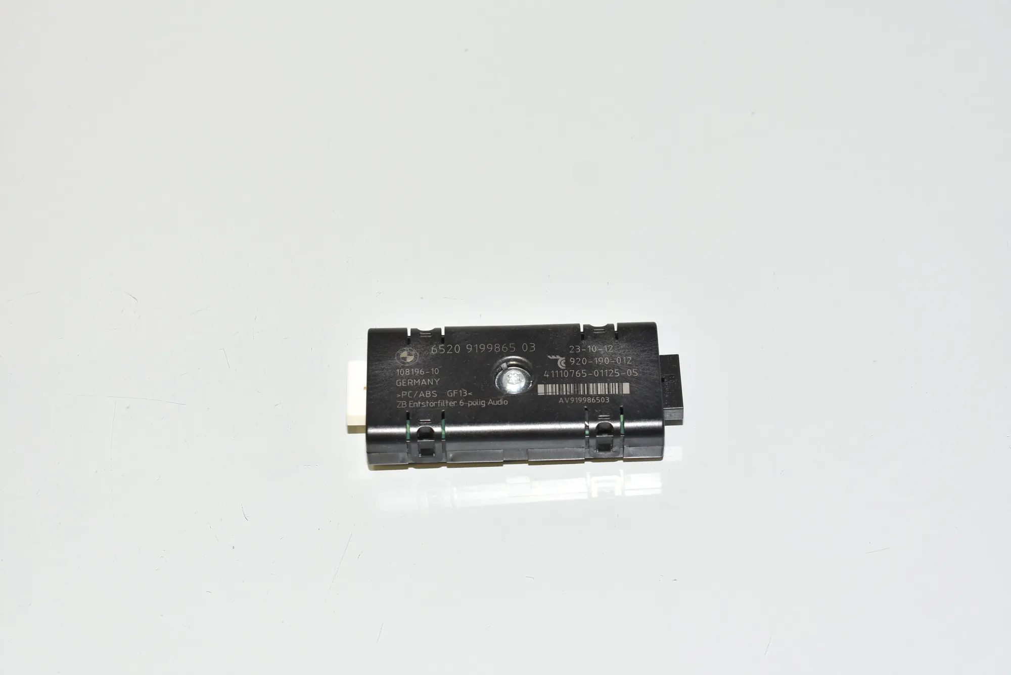 Antenna Amplifier – OEM 9199865 · BMW 5 Touring (F11) M 550 d xDrive 2012