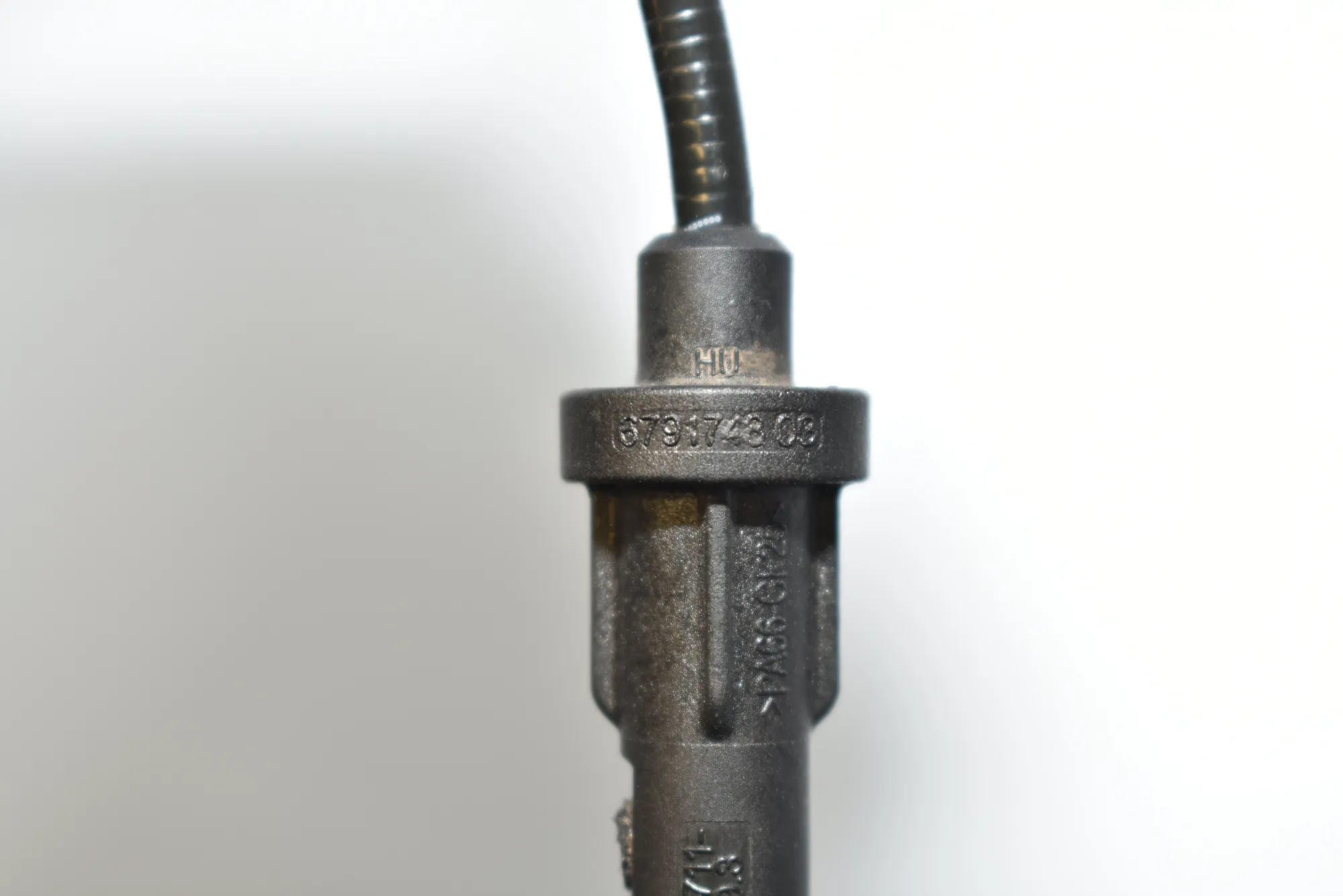 Front Left ABS Sensor – OEM 6791748 · BMW 3 (F30, F80) BMW 3 (F30, F80) 320 d 2012 – 4
