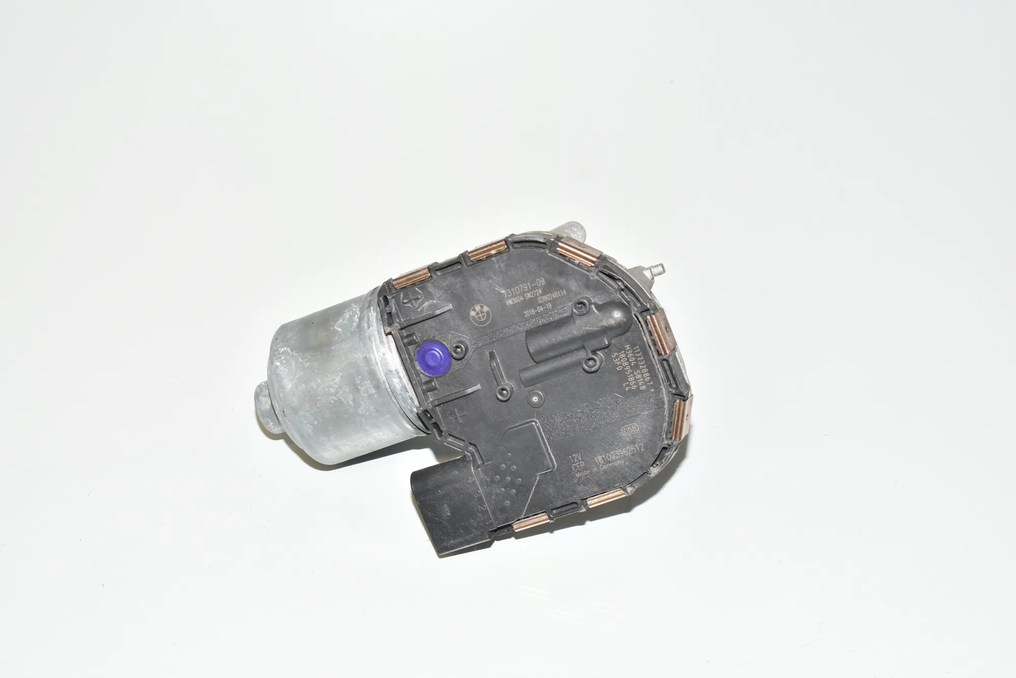 Front Windshield Wiper Mechanism – OEM 7310791 · BMW i8 (I12) BMW i8 (I12) hybrid 2017