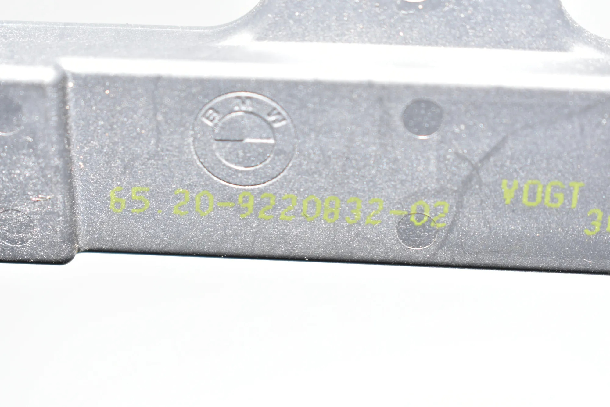 Antenna – OEM 9220832 · BMW 5 Touring (F11) M 550 d xDrive 2012 – 4