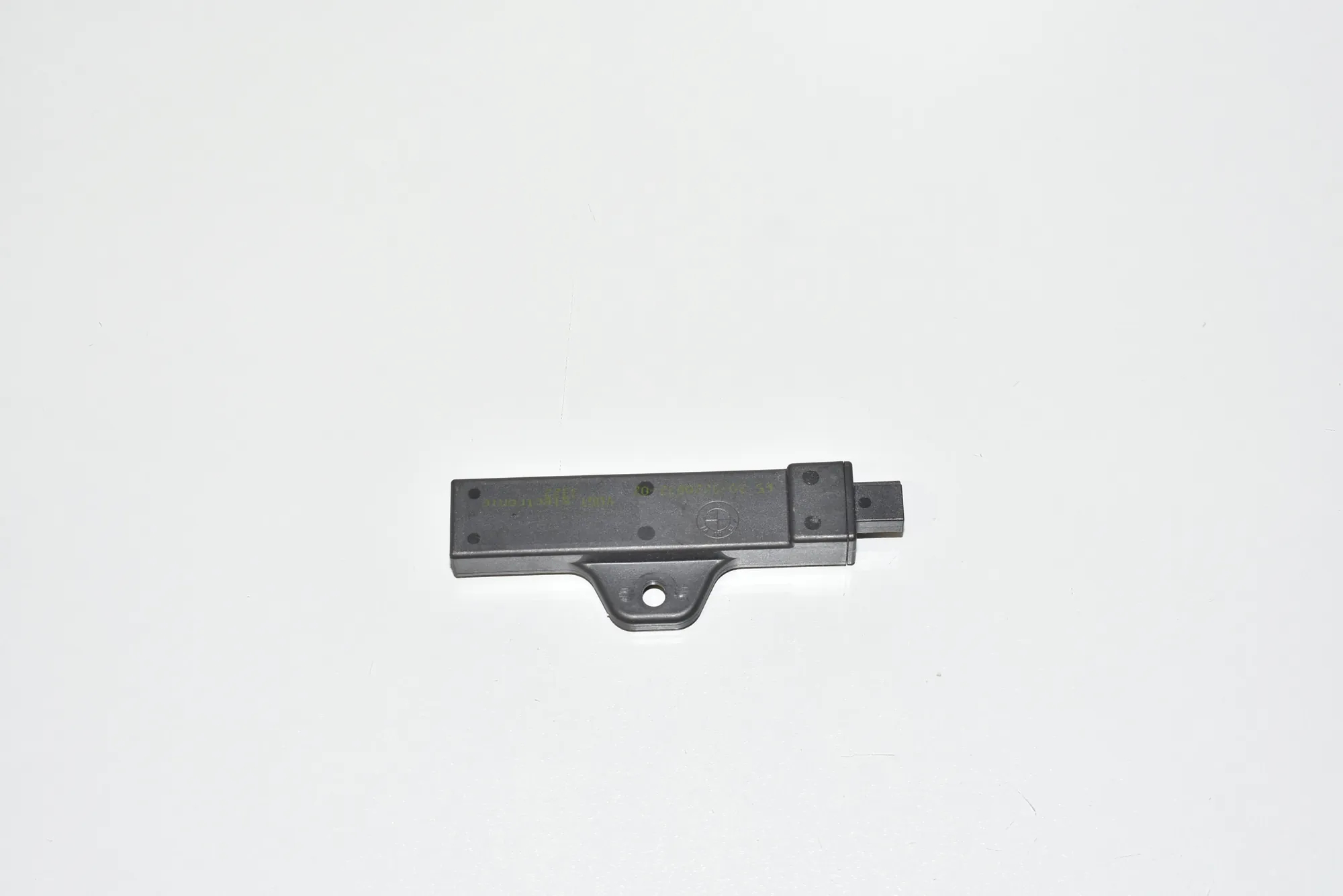 Antenna – OEM 9220832 · BMW 5 Touring (F11) M 550 d xDrive 2012 – 2
