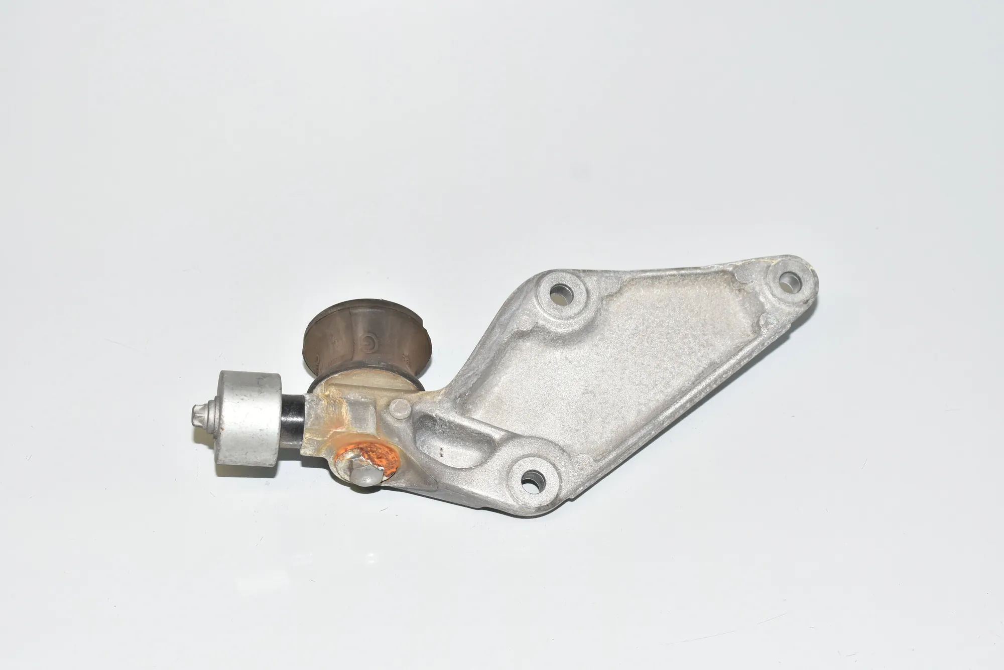 Gearbox Mount – OEM 6788559 · BMW 5 Touring (F11) M 550 d xDrive 2012 – 3
