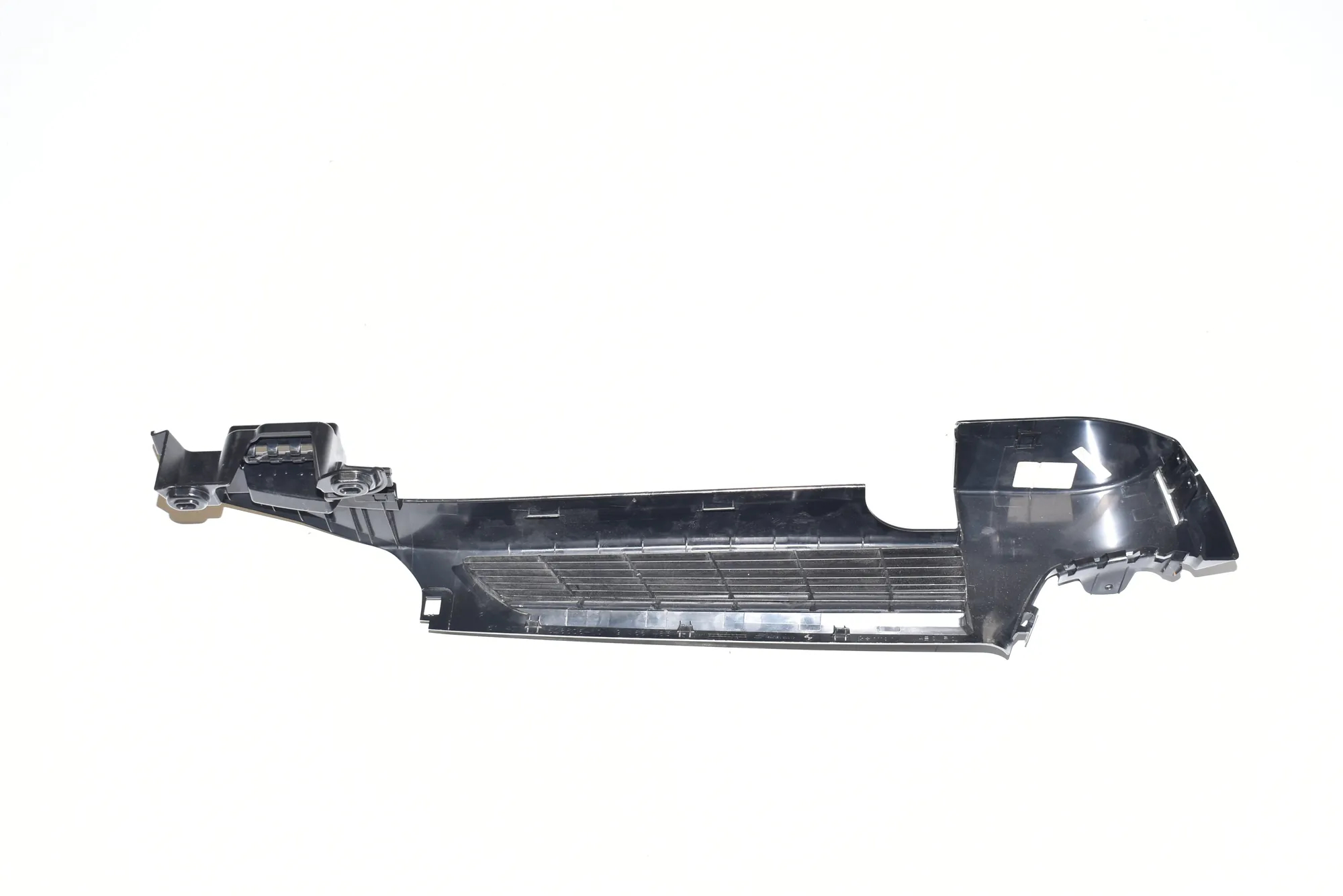 Trunk Boot Trim – OEM 9168483 · BMW 5 Touring (F11) M 550 d xDrive 2012 – 3