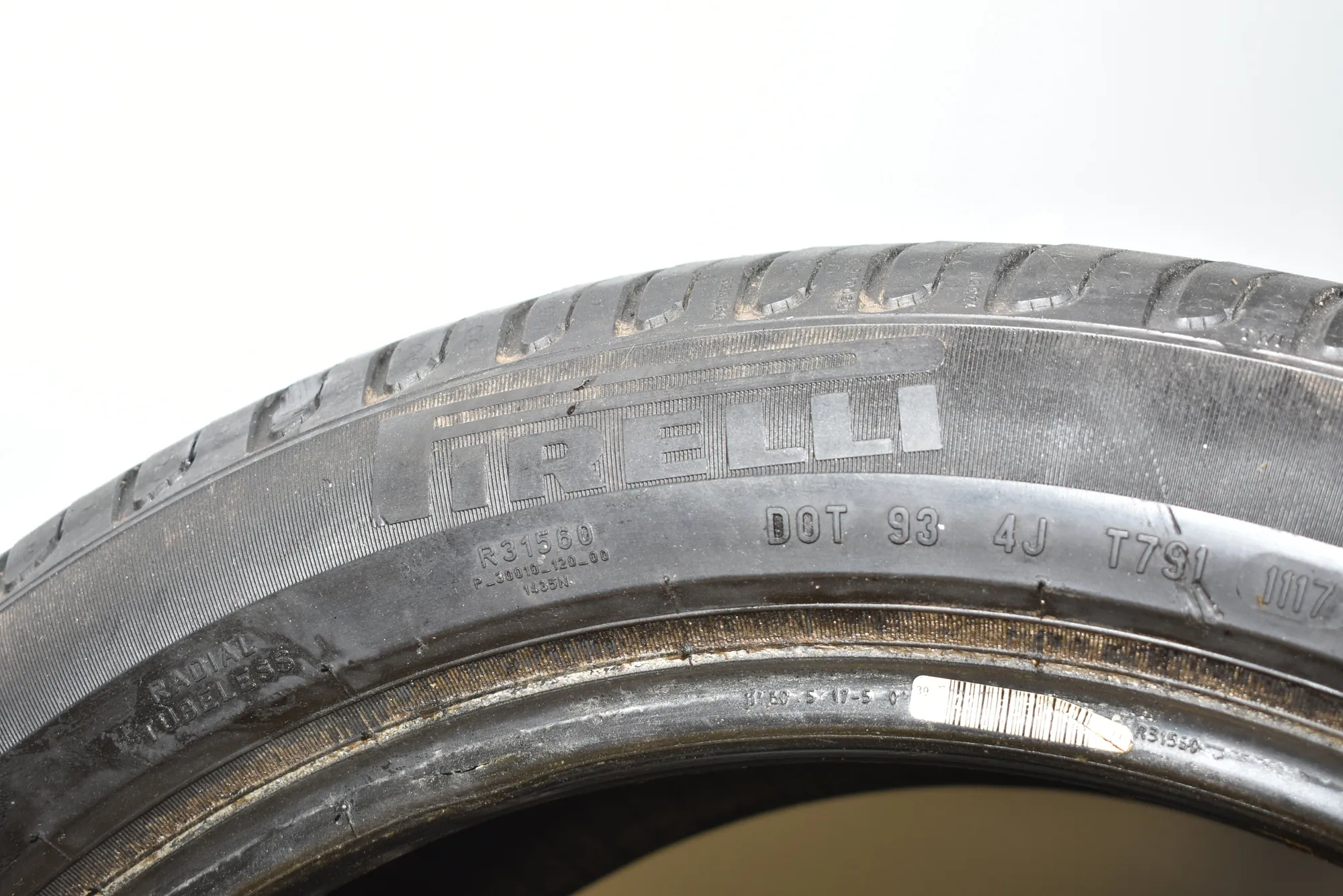 Tyre Kit · BMW 5 (G30) BMW 5 (G30) 2016 – 10