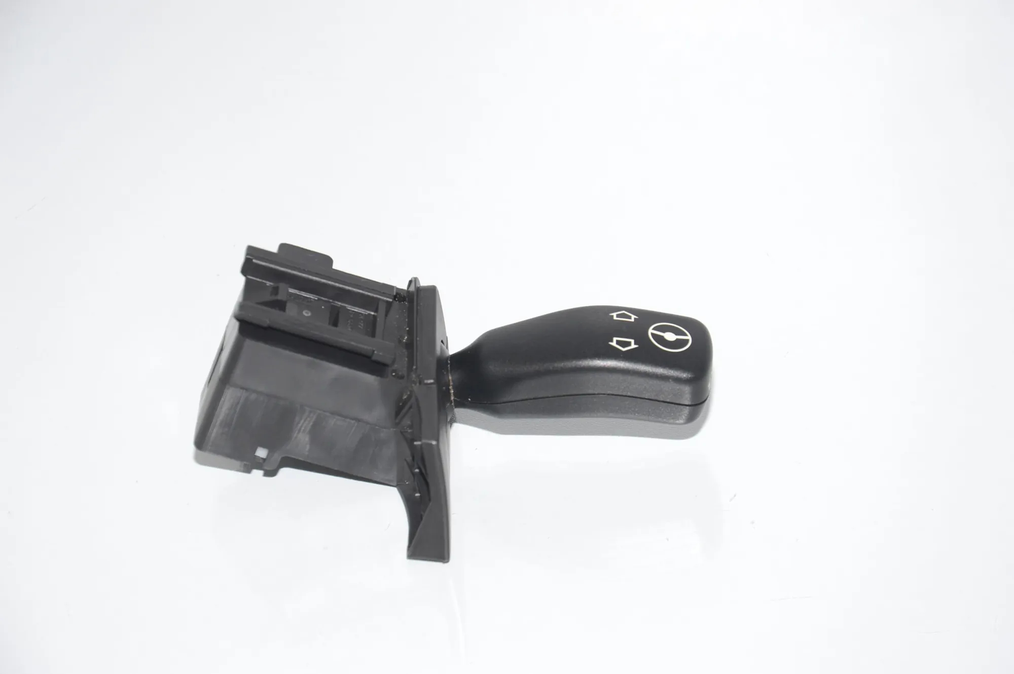 Steering Wheel Position Control Knob – OEM 8373901 · BMW X5 (E53) 4.6 is 2003